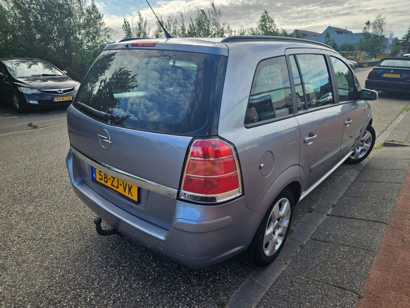 Foto van Opel Zafira
