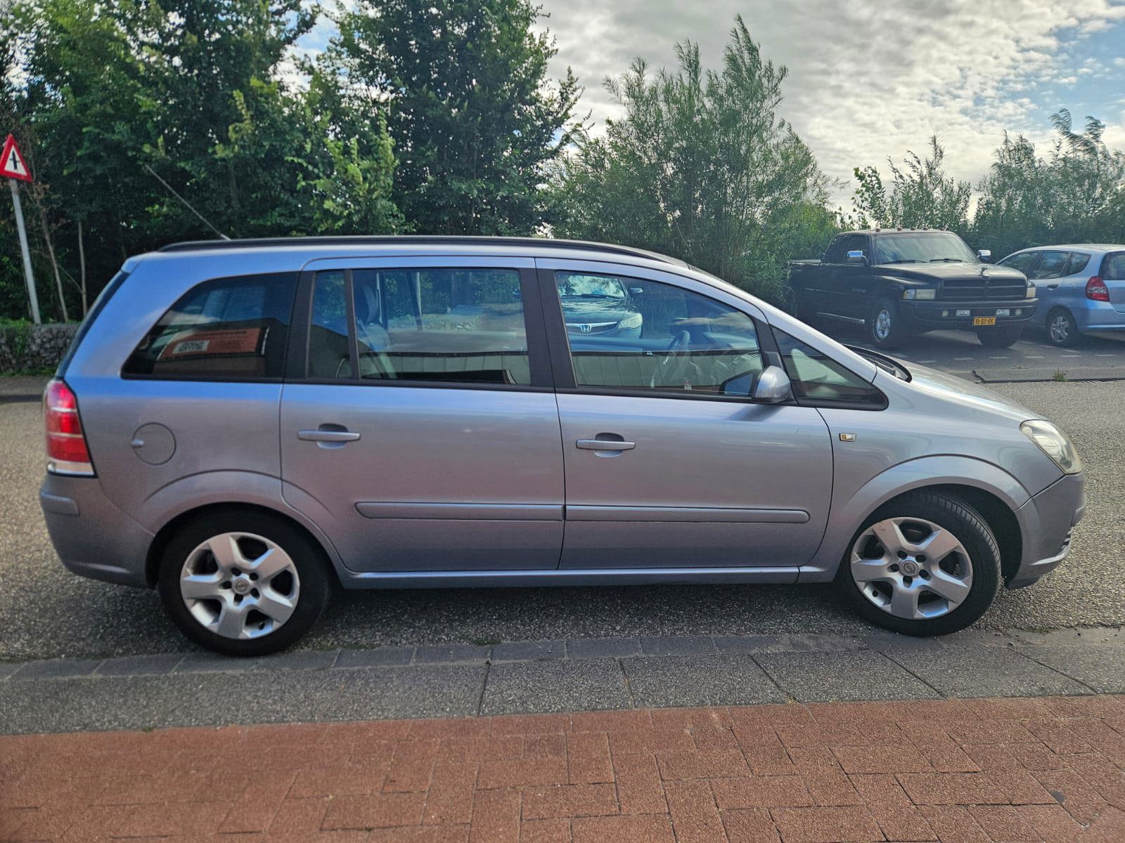 Foto van Opel Zafira