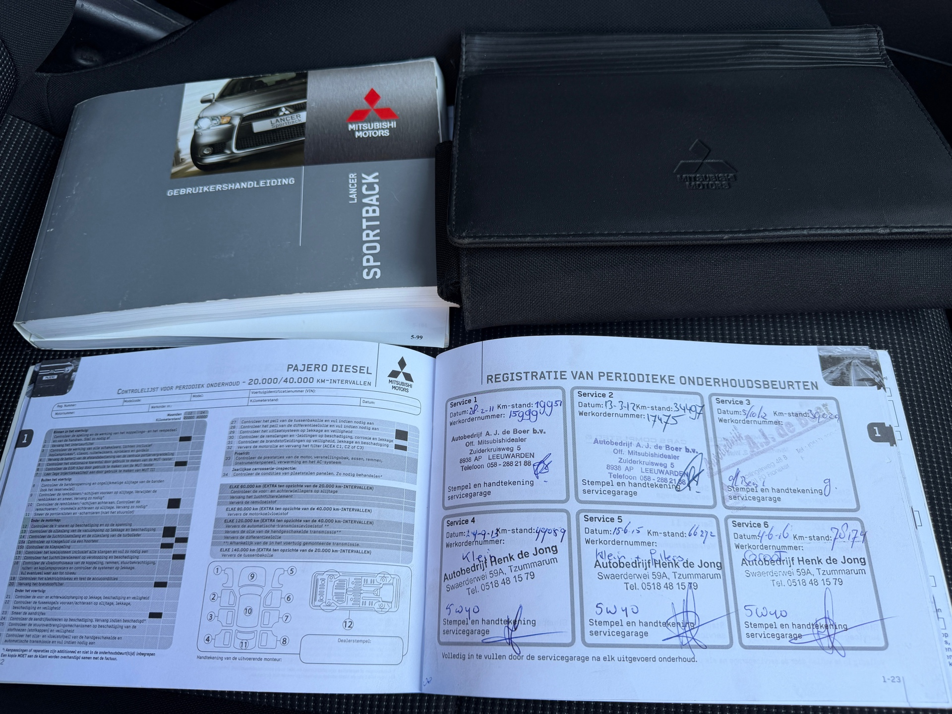 Foto van Mitsubishi Mitsubishi Lancer
