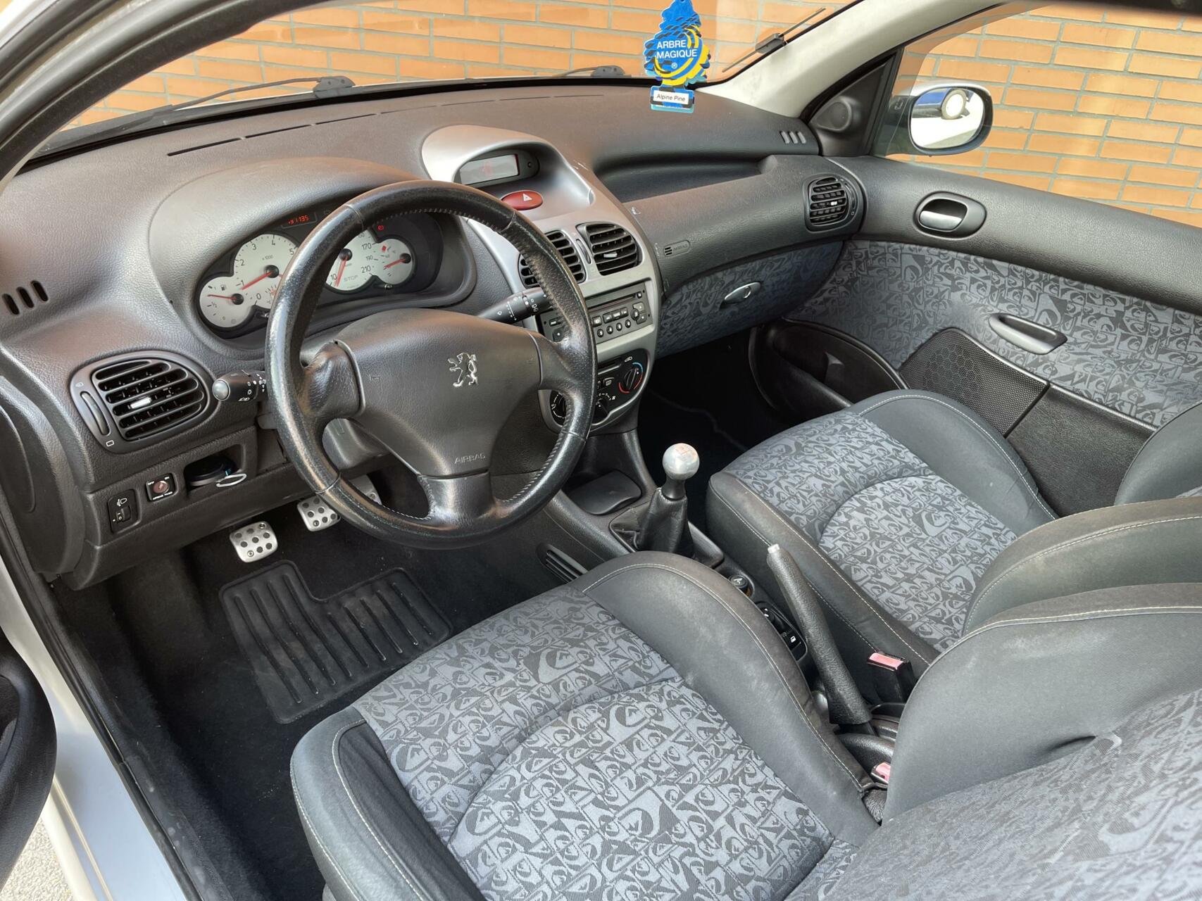 Foto van Peugeot 206