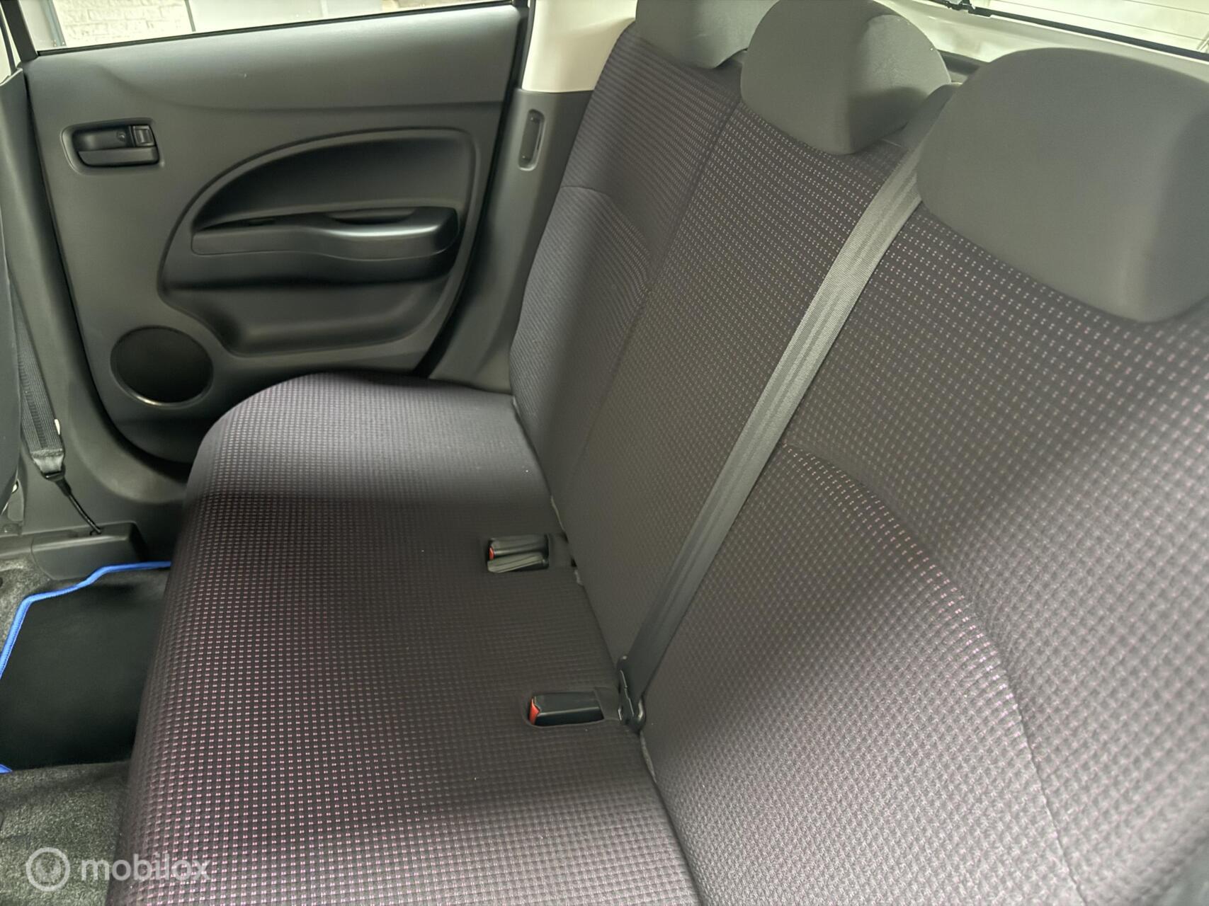 Foto van Mitsubishi Mitsubishi Space Star