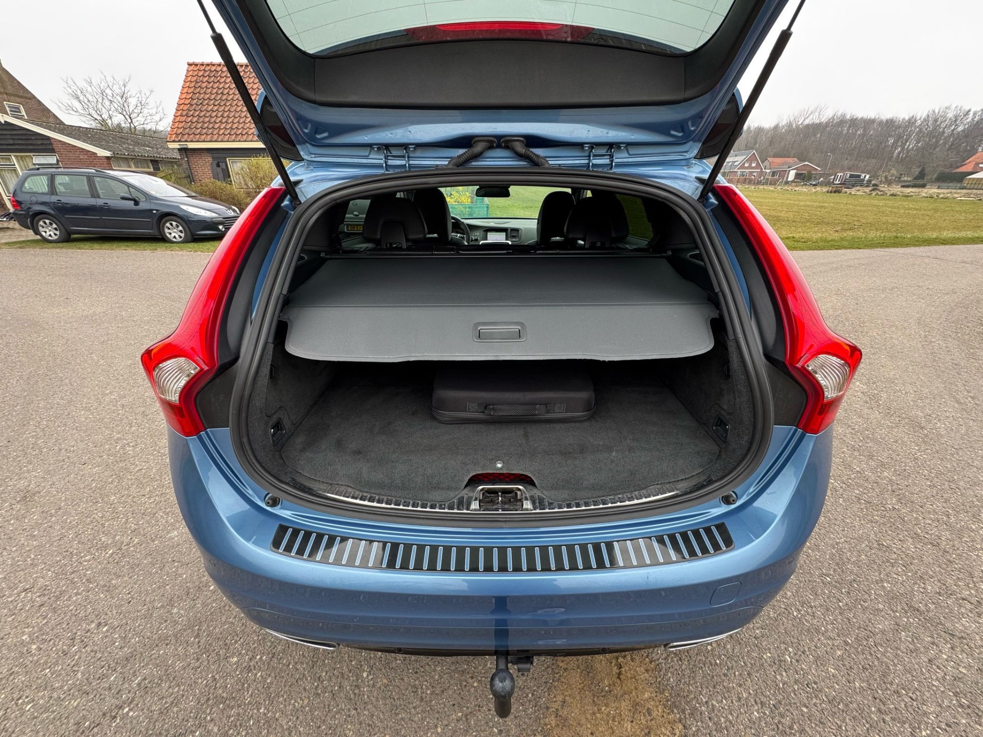 Foto van Volvo V60 Plug In Hybrid