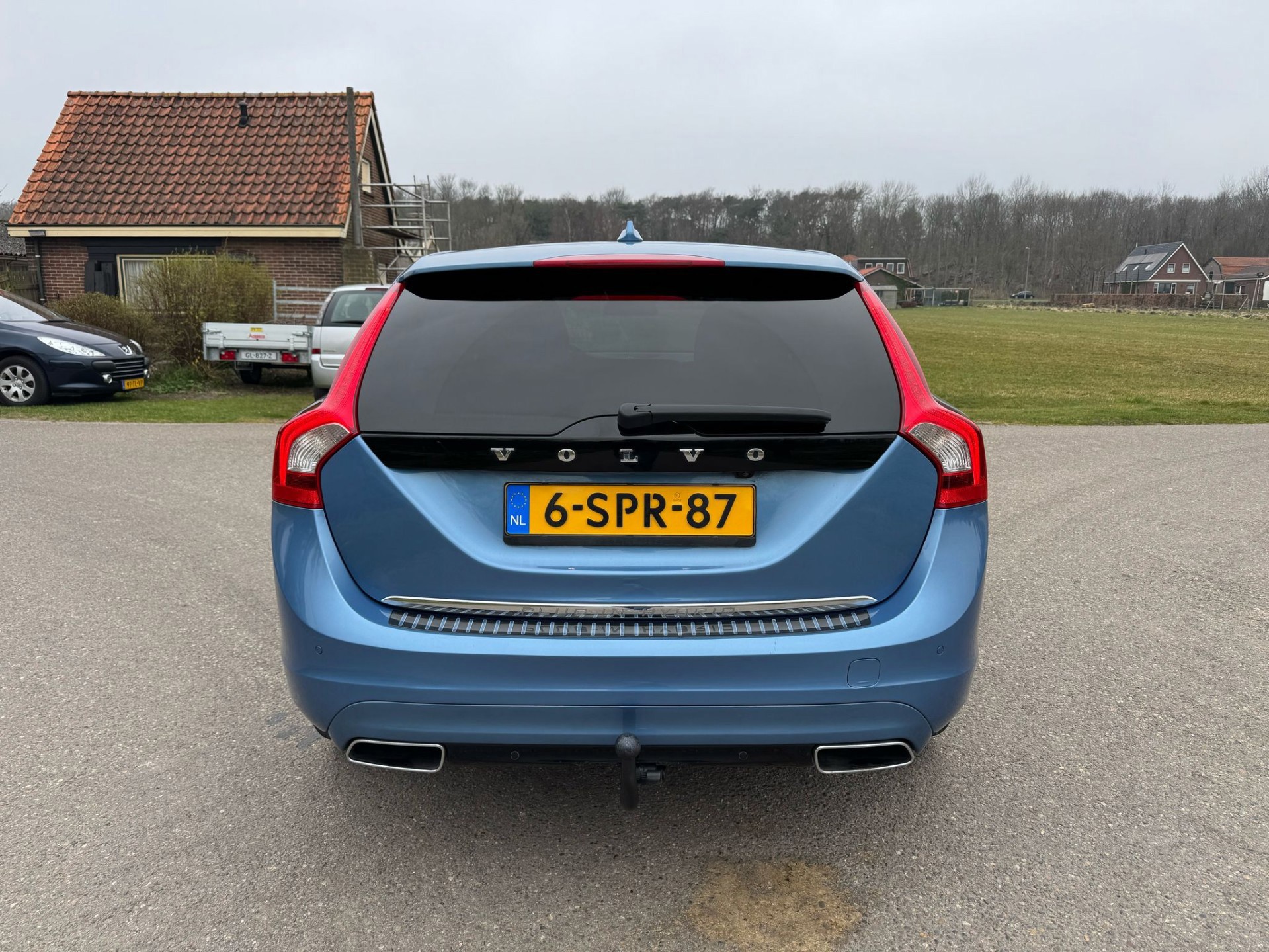 Foto van Volvo V60 Plug In Hybrid