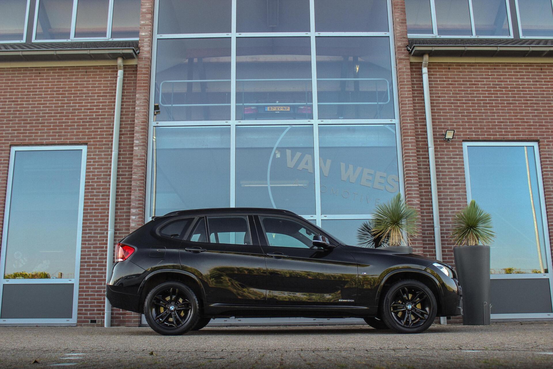 Foto van BMW X1 Sdrive20i