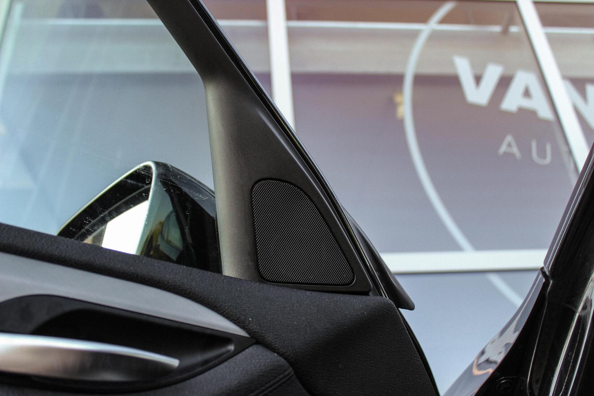 Foto van BMW X1 Sdrive20i