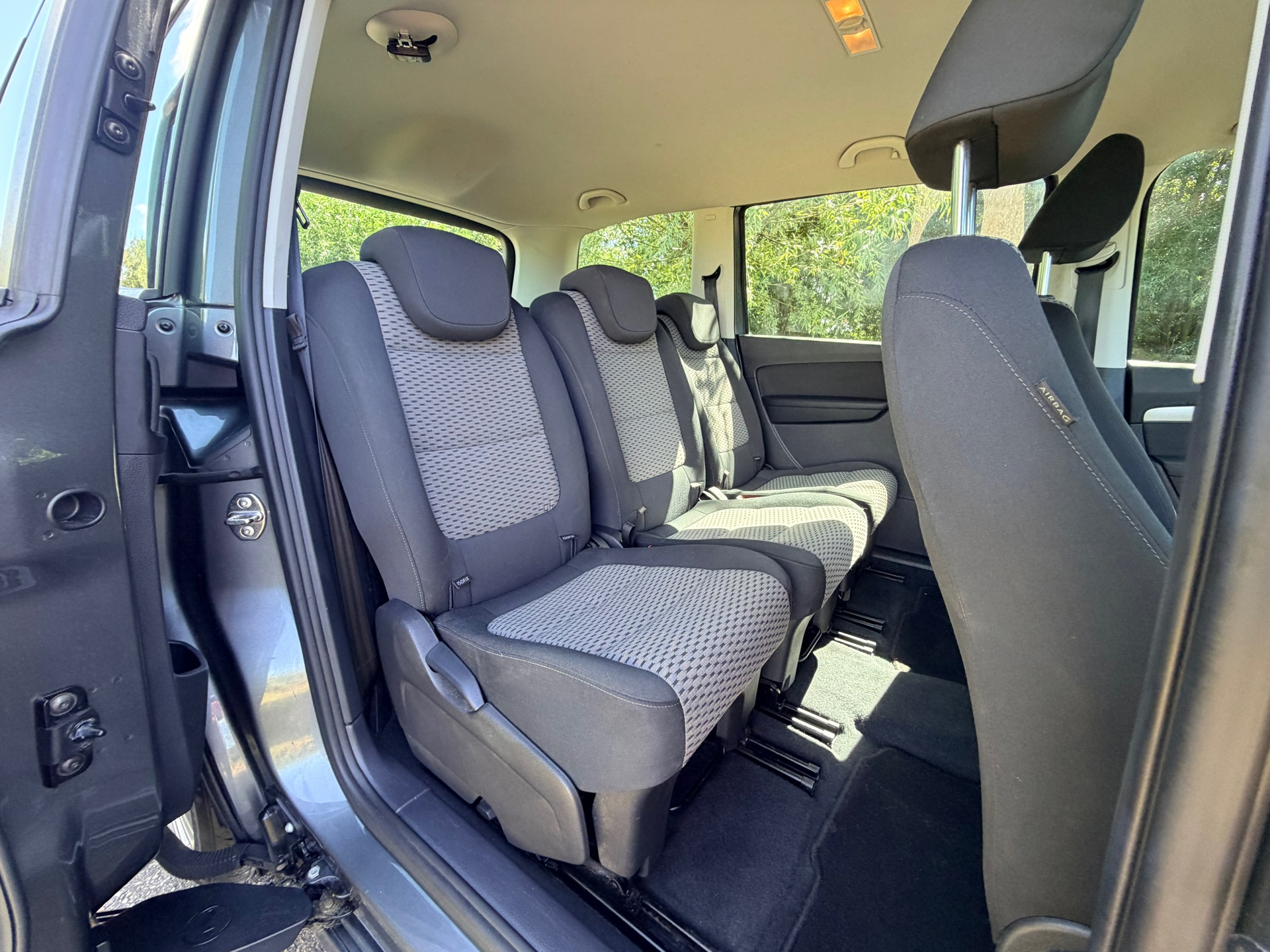 Foto van Volkswagen Sharan