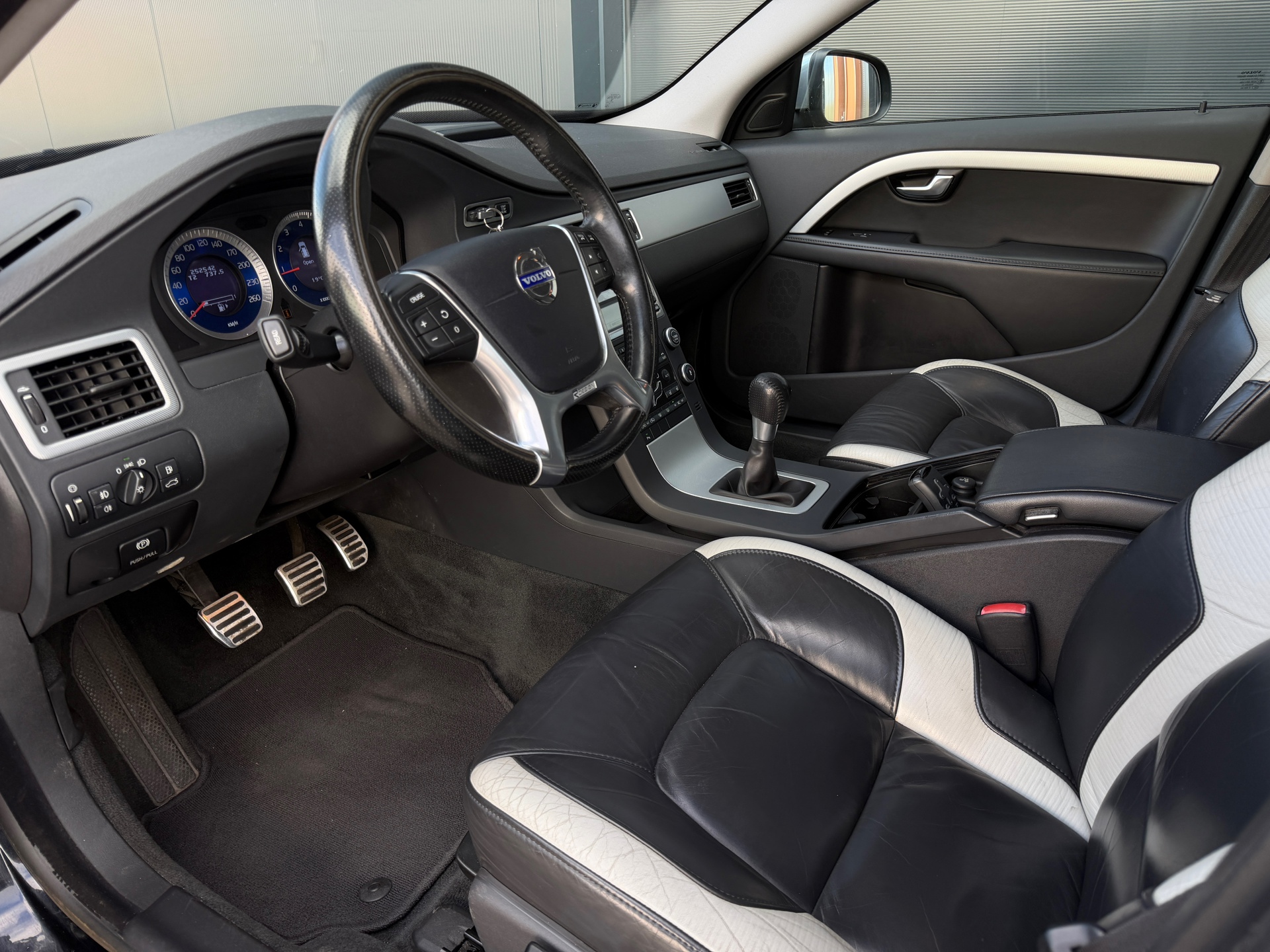 Foto van Volvo V70