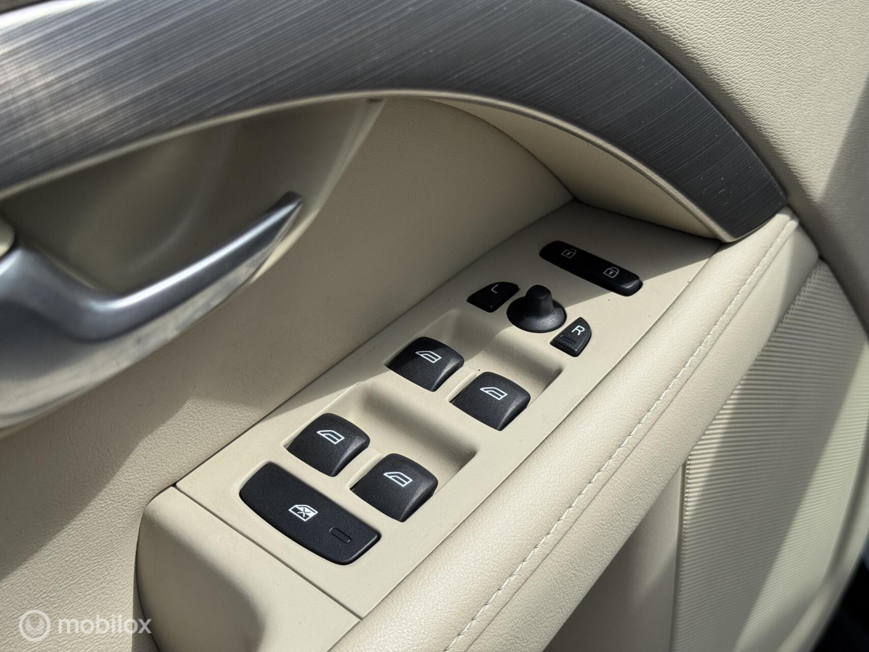 Foto van Volvo S80