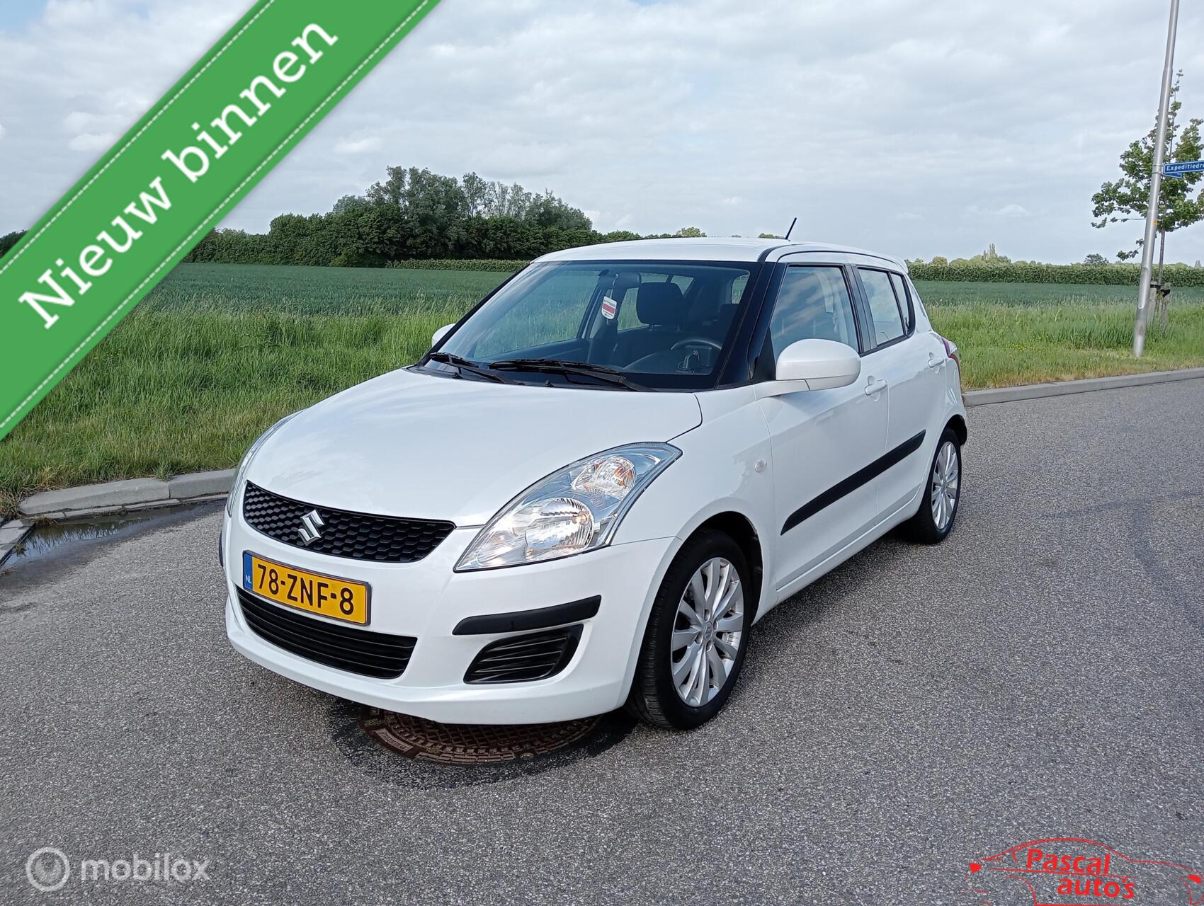 Suzuki Swift 1.2 Bandit nap cruise trekhaak stoelverw 2013 - voorkant