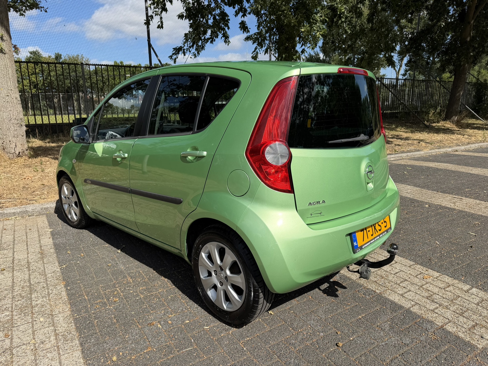 Foto van Opel Agila