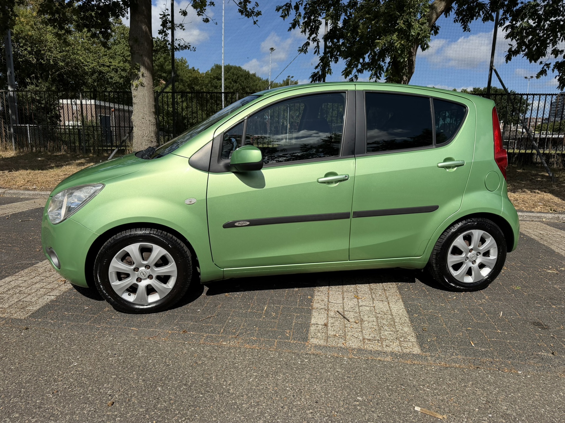 Foto van Opel Agila