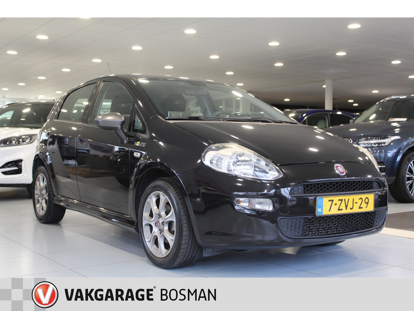 Fiat Fiat Punto 0.9 TwinAir Young/AIRCO/BLUETOOTH 2015 - voorkant