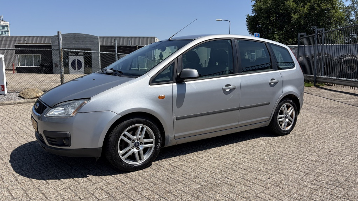 Ford Focus C-max 1.8-16V First Ed. / Koude airco / Verw voorrui Nieuwe APK bij le 2004 - voorkant