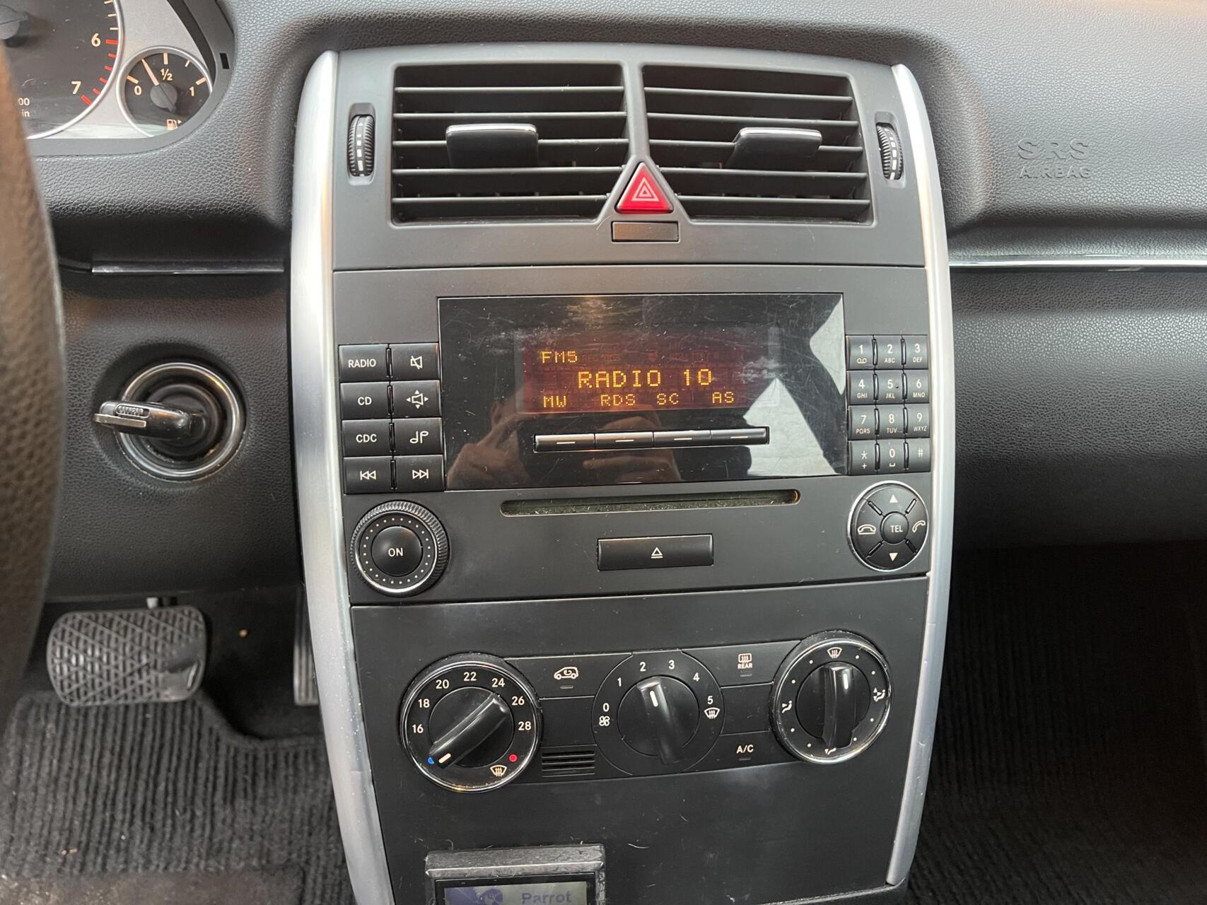 Foto van Mercedes-Benz B 150