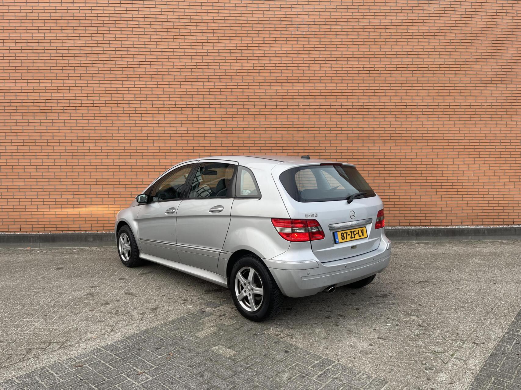 Foto van Mercedes-Benz B 150