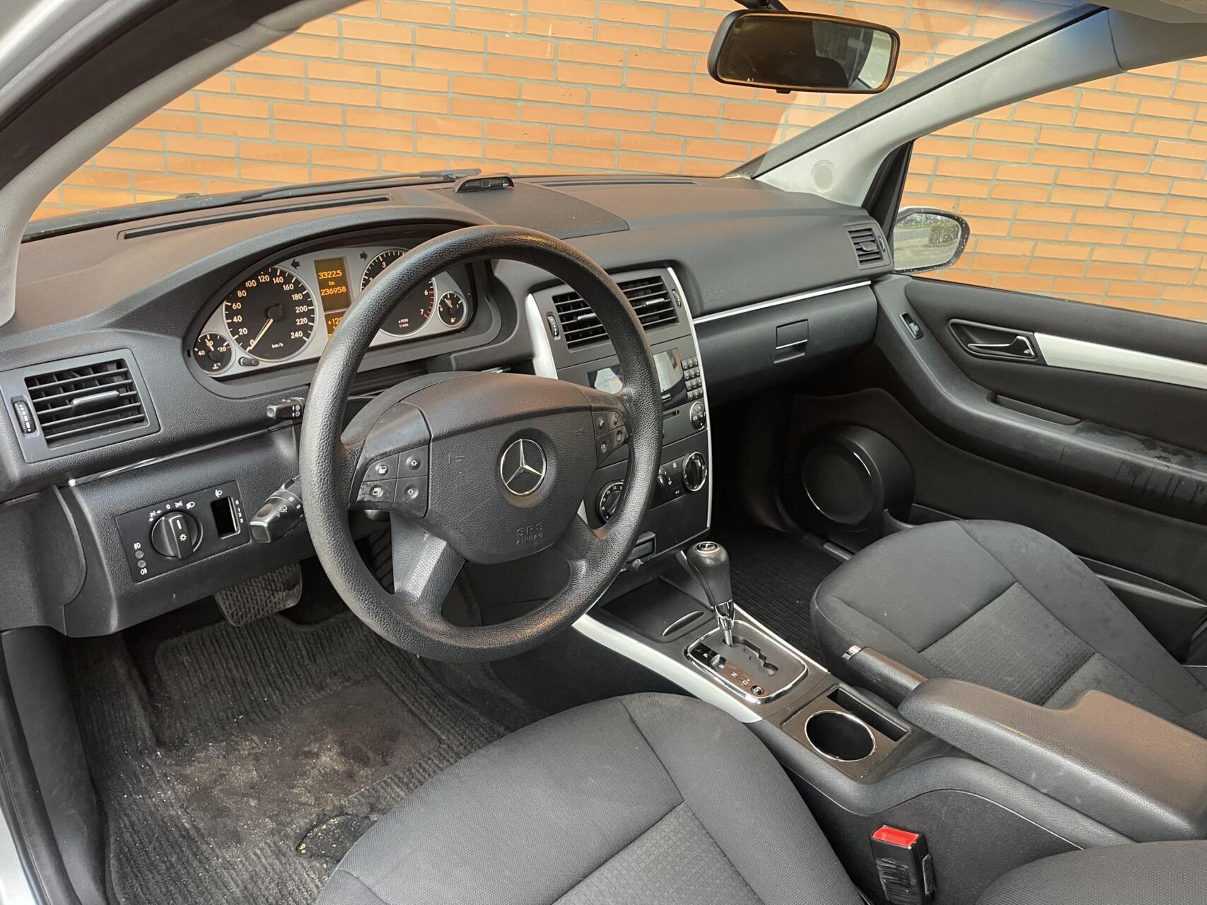 Foto van Mercedes-Benz B 150