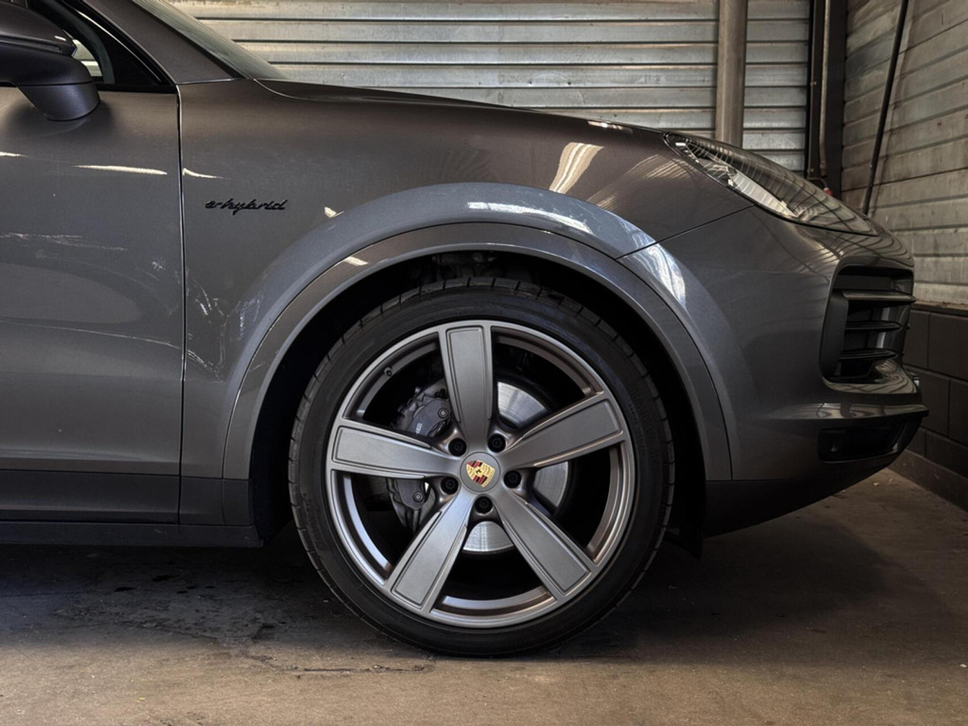 Foto van Porsche Cayenne E-hybrid