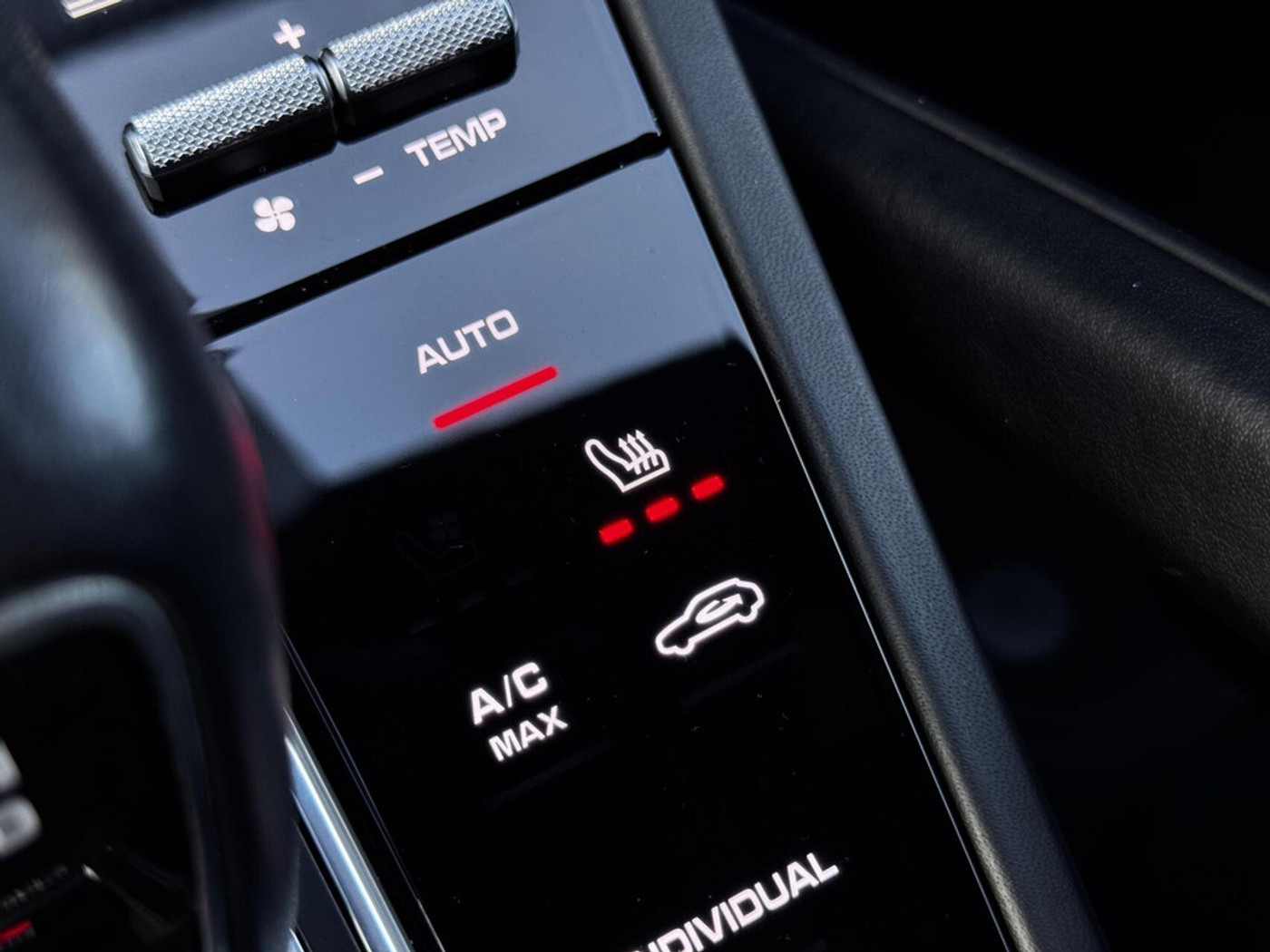 Foto van Porsche Cayenne E-hybrid