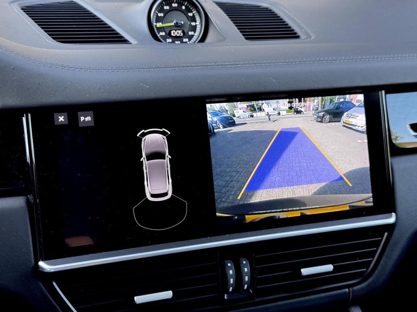 Foto van Porsche Cayenne E-hybrid