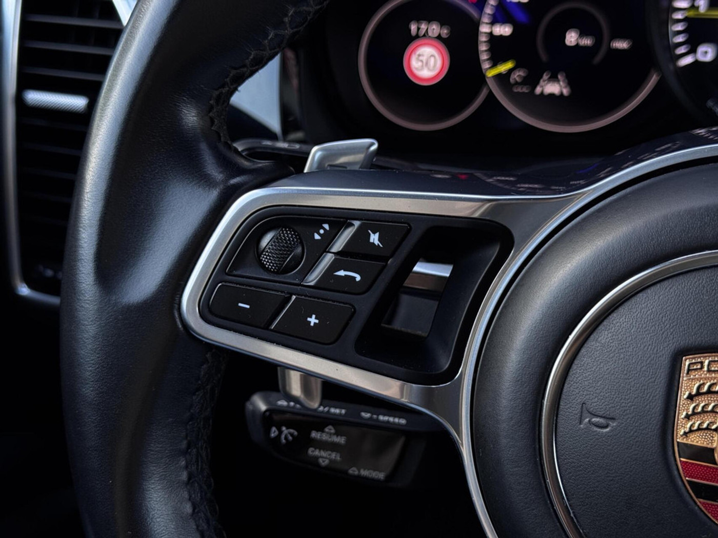 Foto van Porsche Cayenne E-hybrid