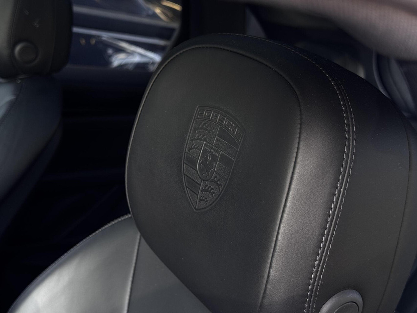 Foto van Porsche Cayenne E-hybrid