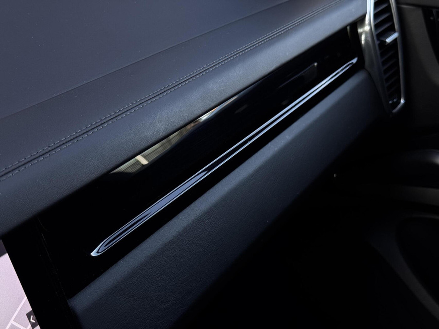 Foto van Porsche Cayenne E-hybrid