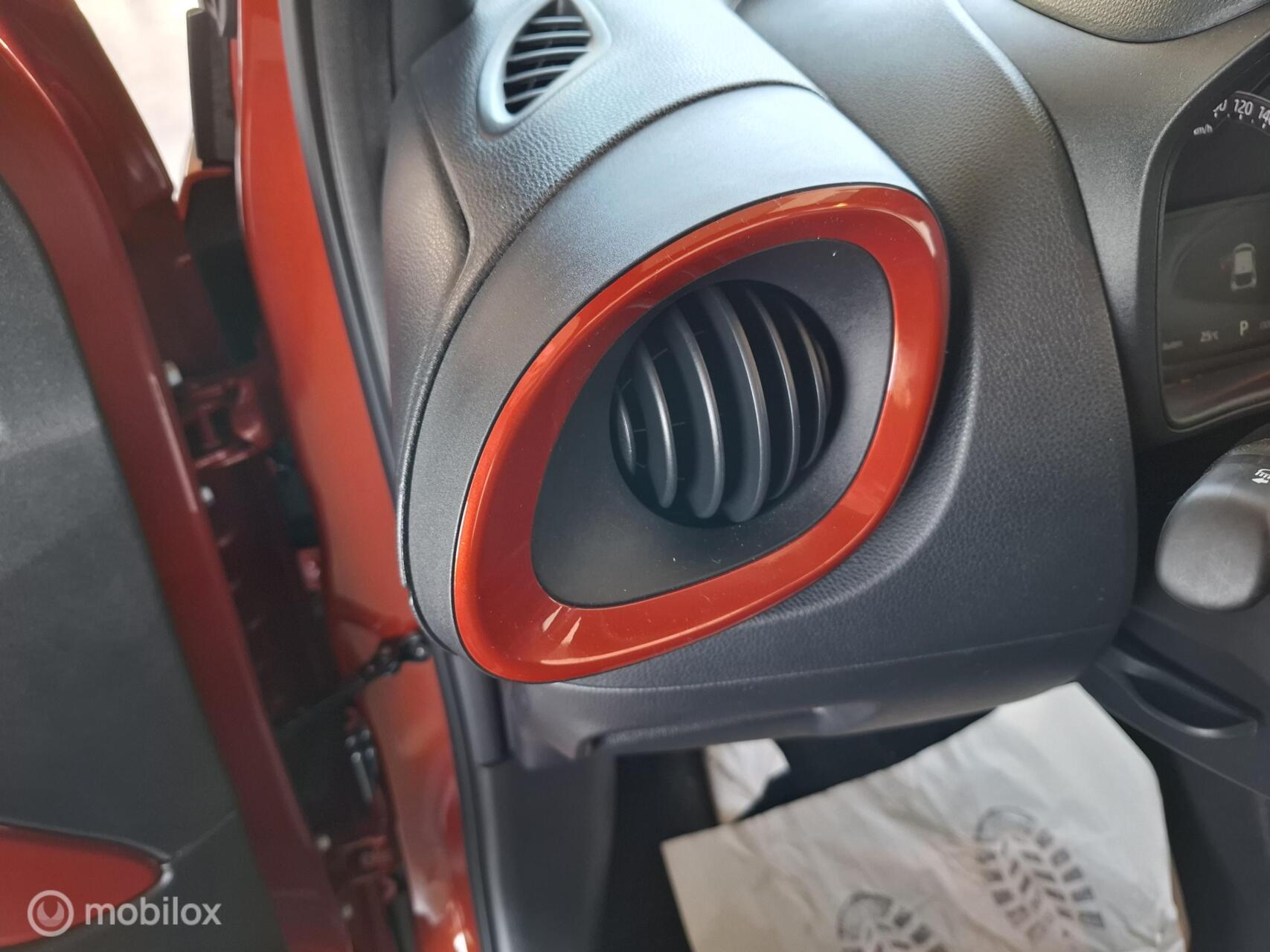 Foto van Toyota Toyota Aygo X