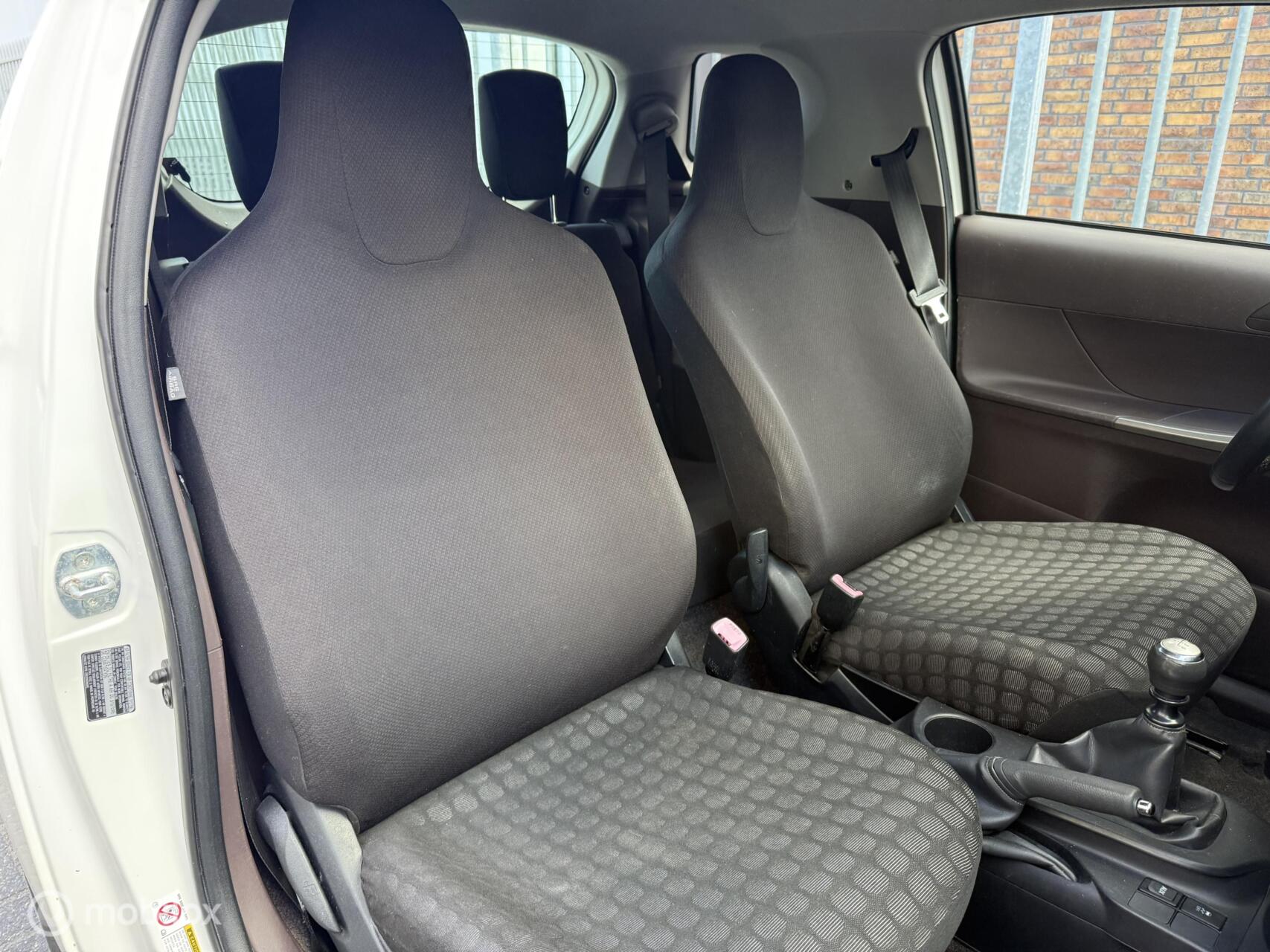 Foto van Toyota Toyota Iq