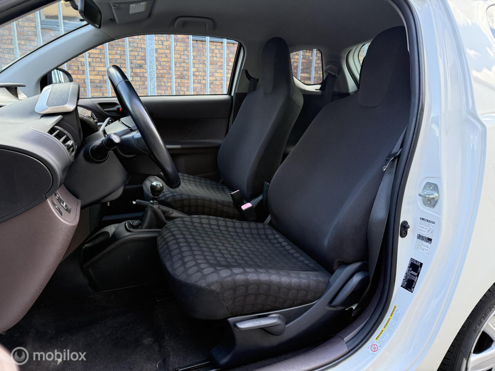 Foto van Toyota Toyota Iq