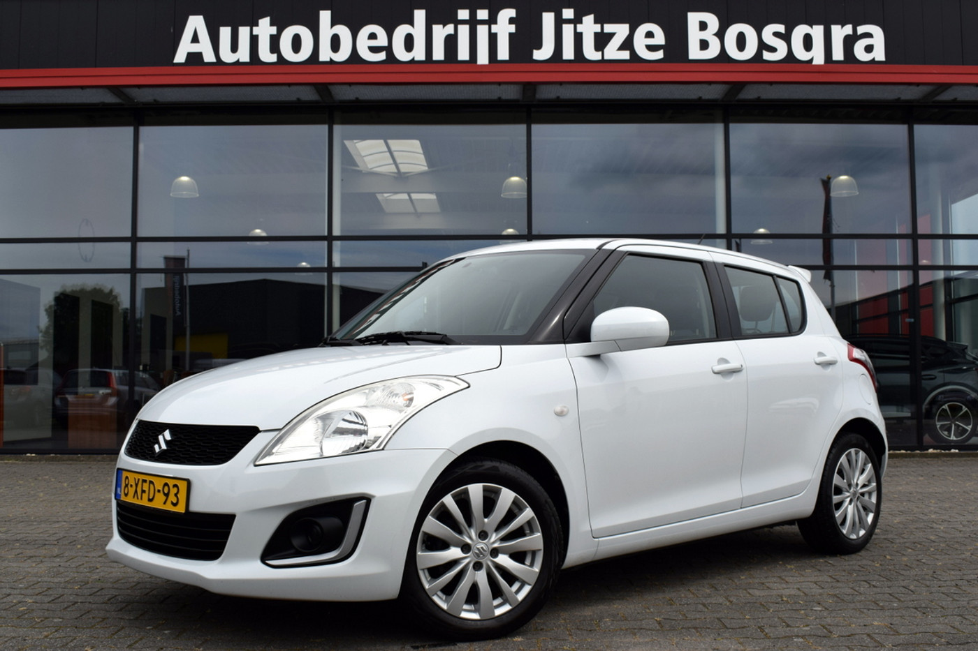 Suzuki Swift 1.2 5Drs Bandit EASSS 2014 - voorkant