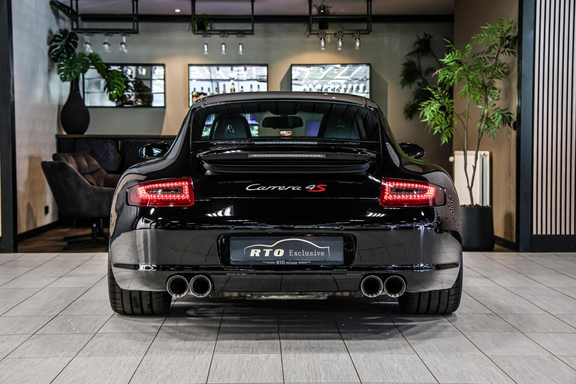 Foto van Porsche 911 Carrera 4s