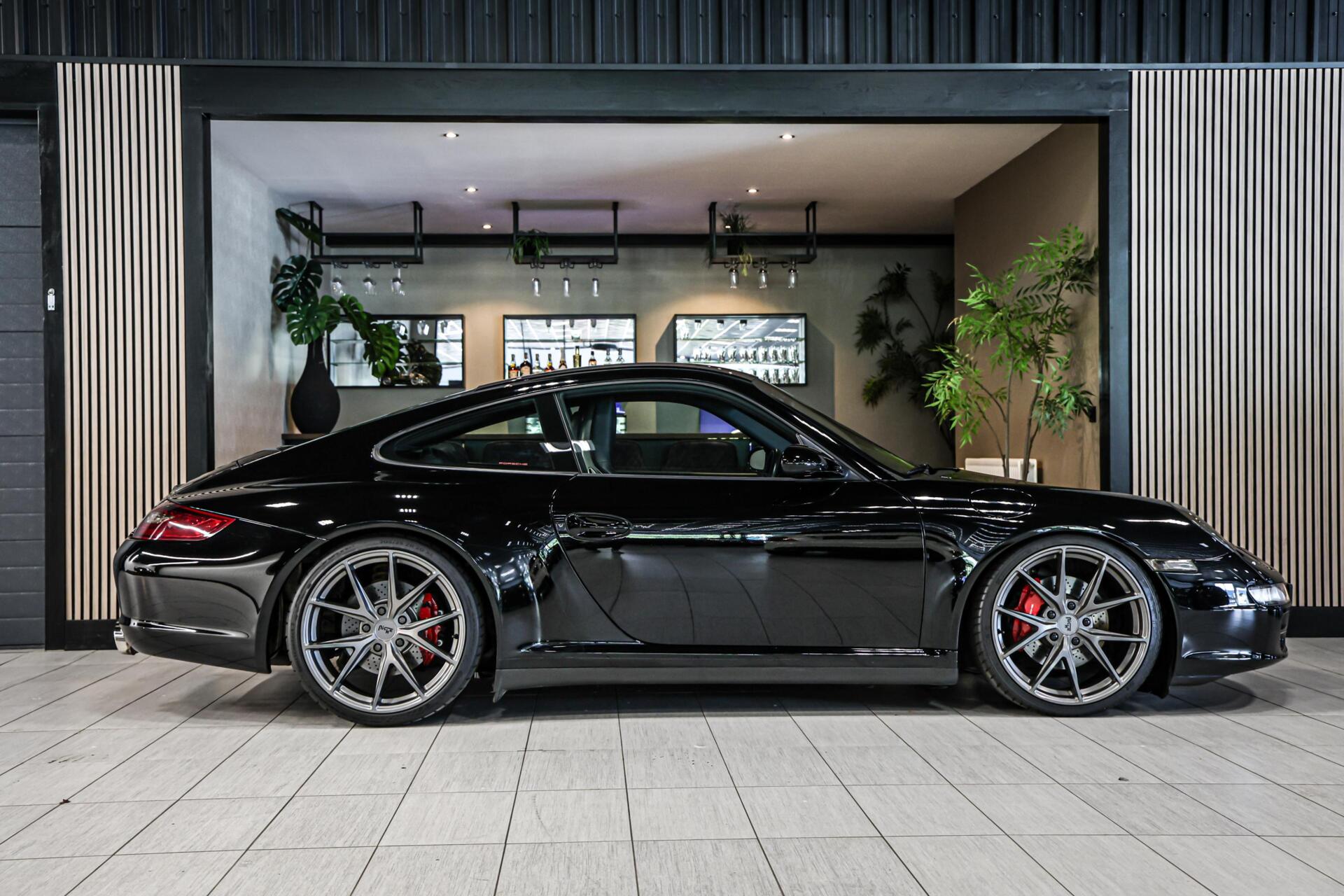 Foto van Porsche 911 Carrera 4s