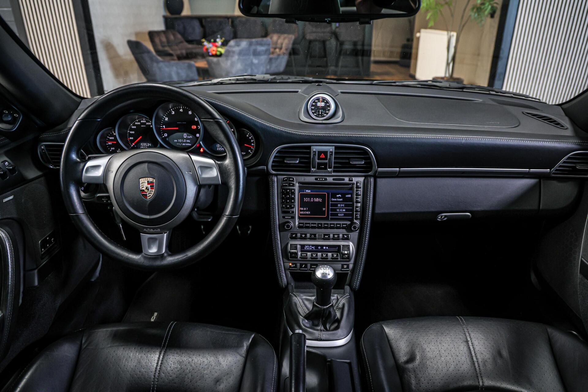 Foto van Porsche 911 Carrera 4s