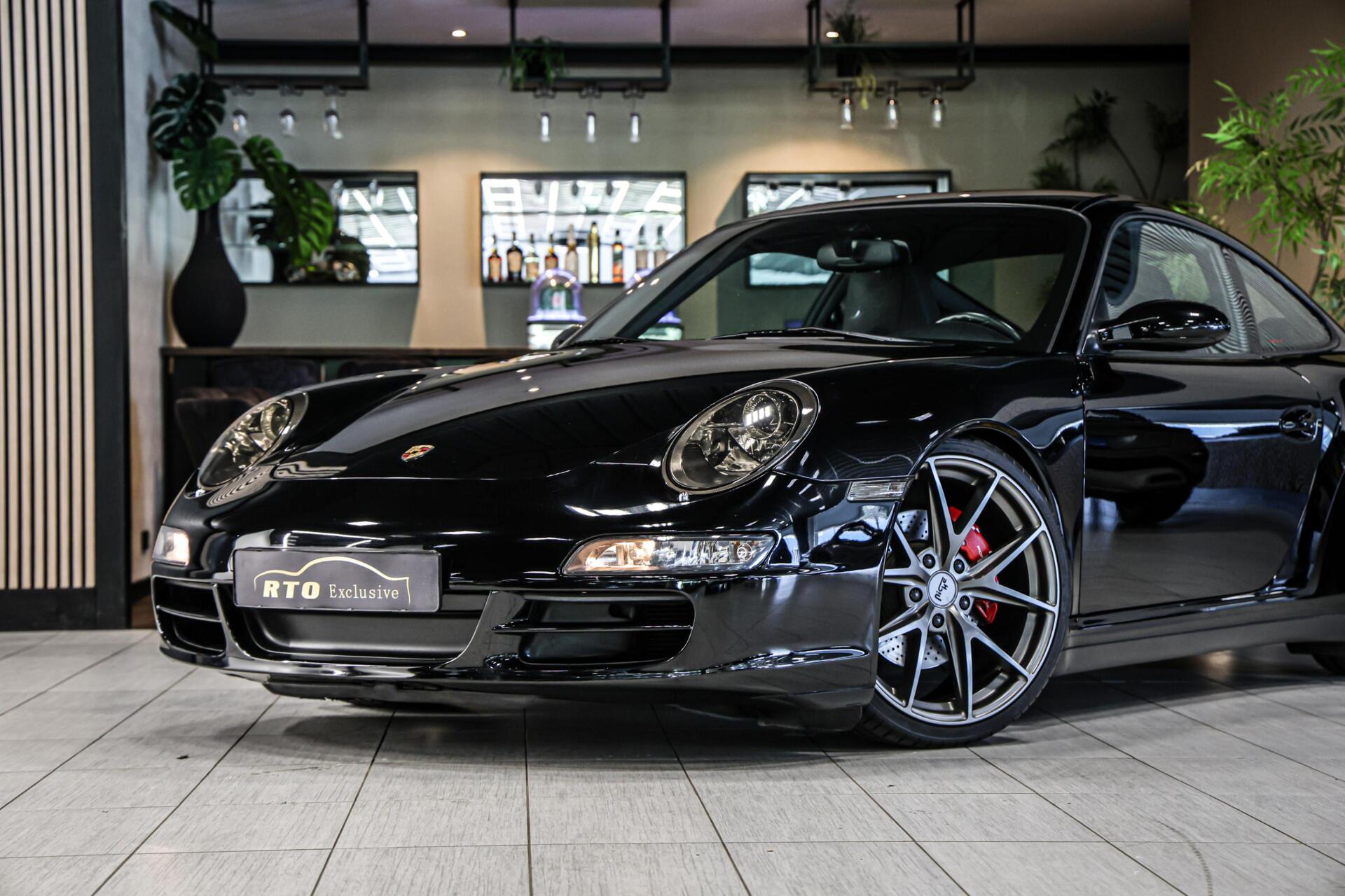 Foto van Porsche 911 Carrera 4s