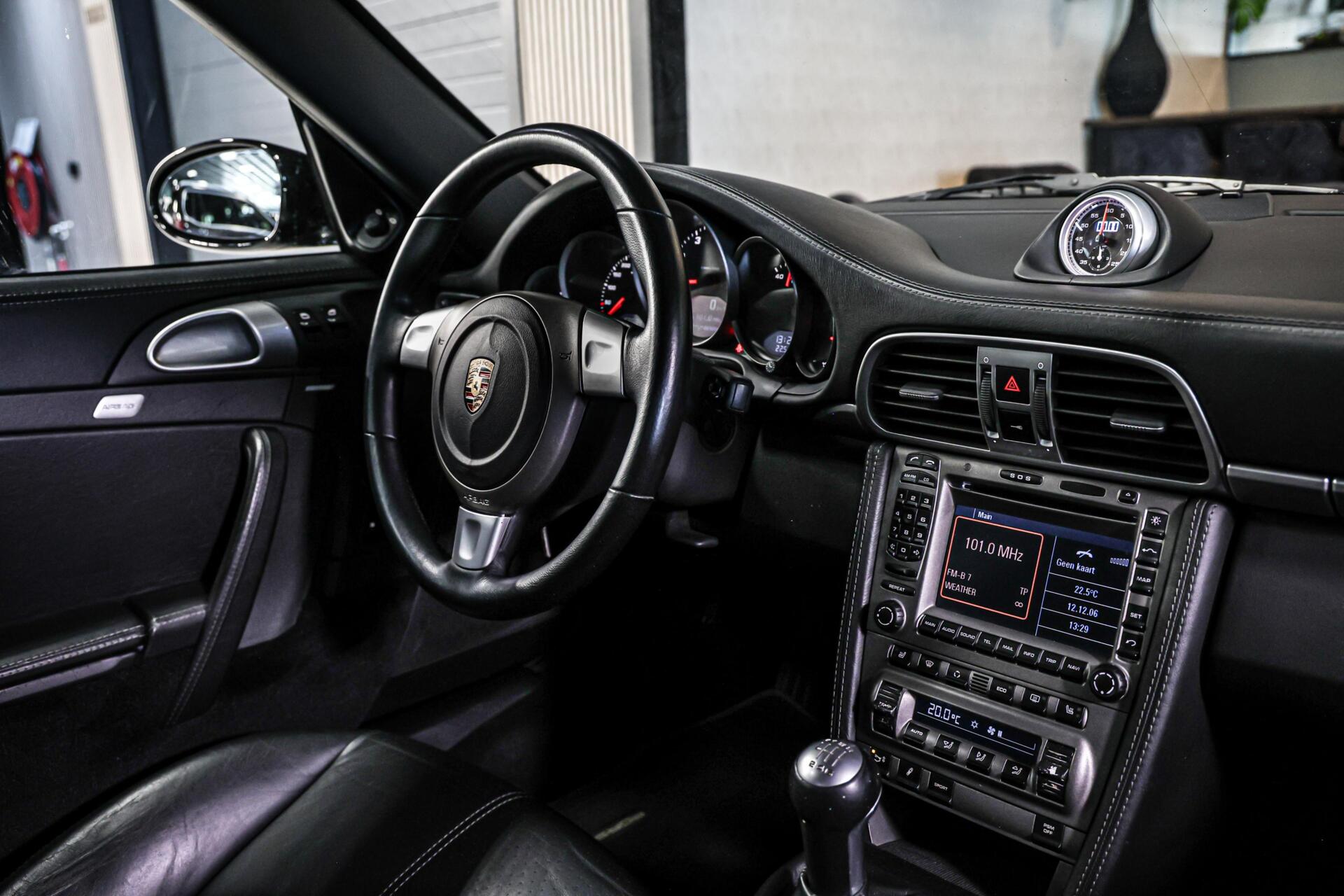 Foto van Porsche 911 Carrera 4s