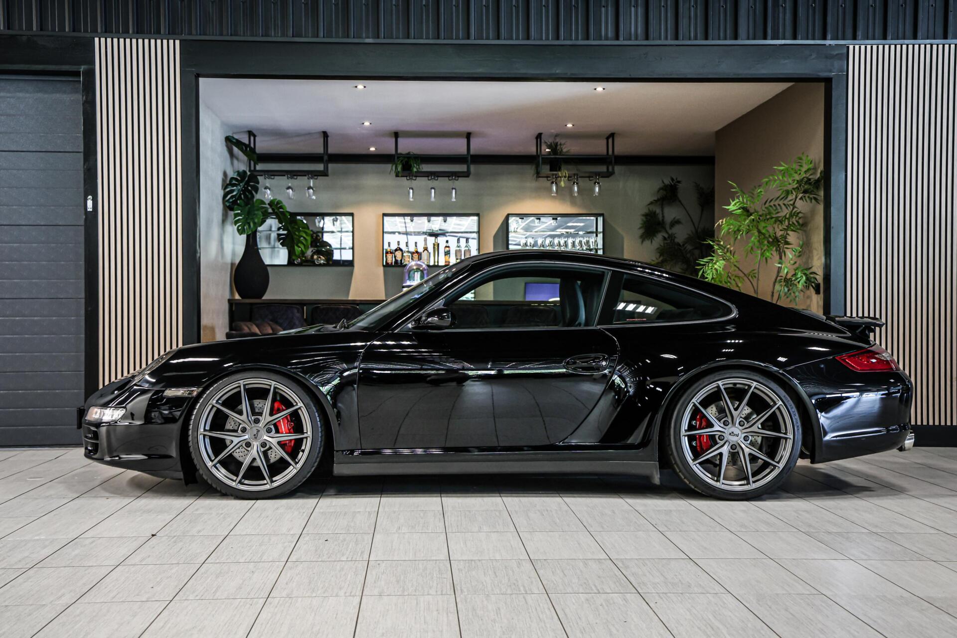 Foto van Porsche 911 Carrera 4s