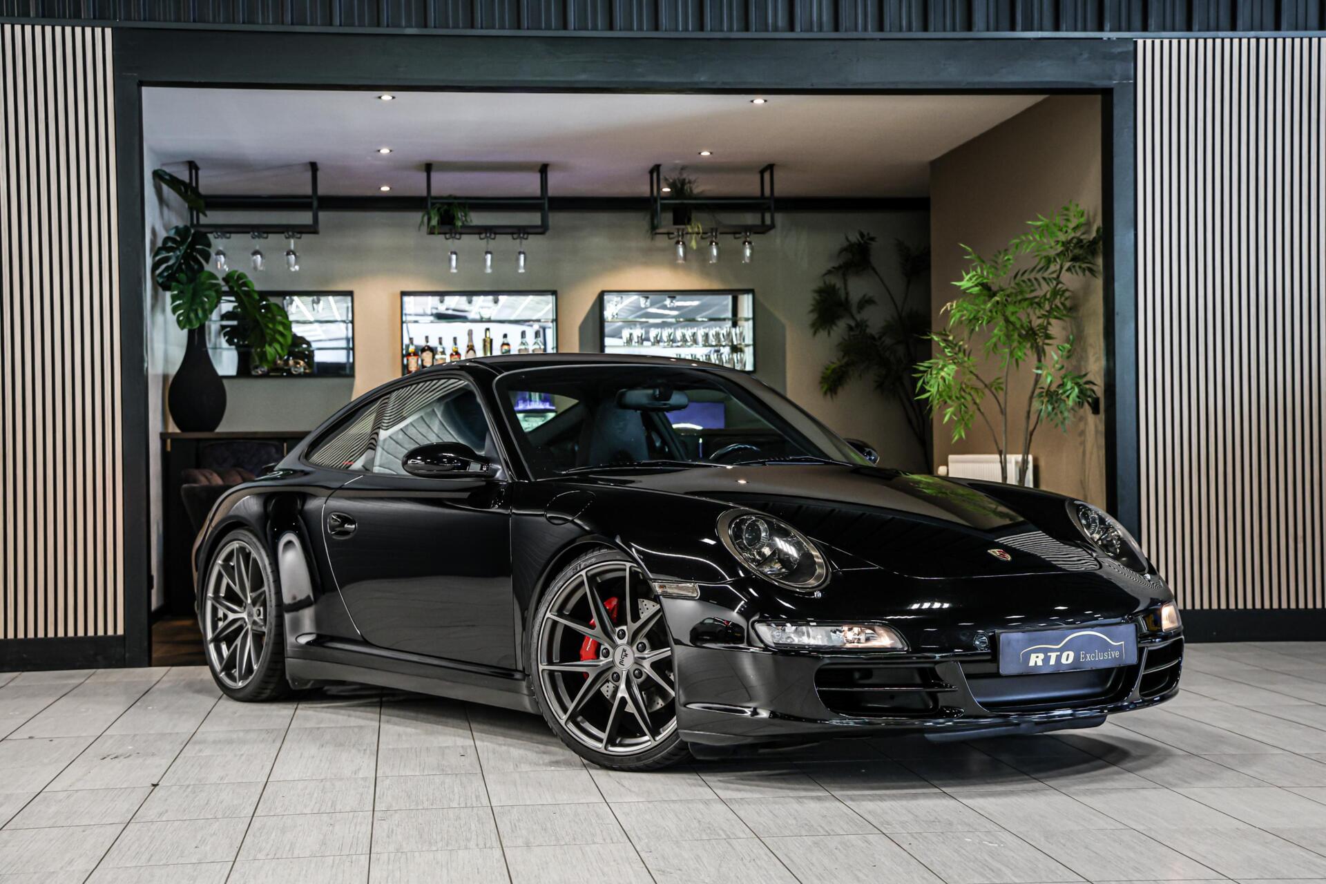Foto van Porsche 911 Carrera 4s