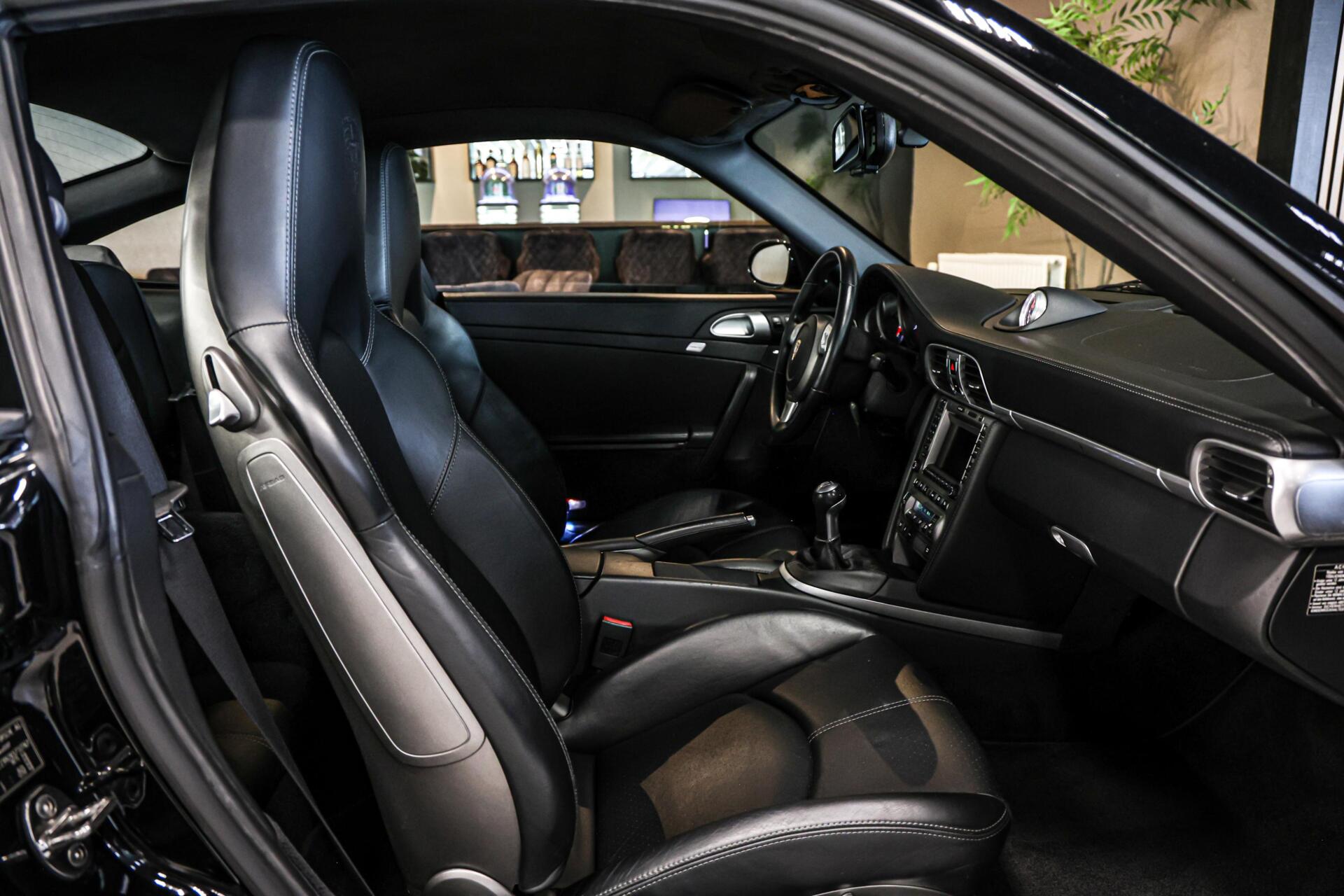 Foto van Porsche 911 Carrera 4s