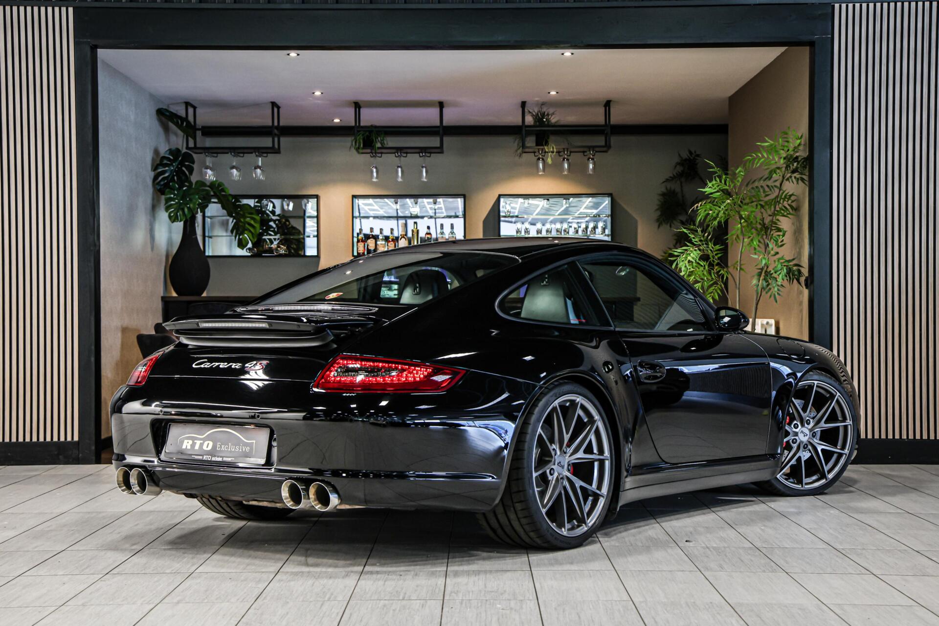 Foto van Porsche 911 Carrera 4s