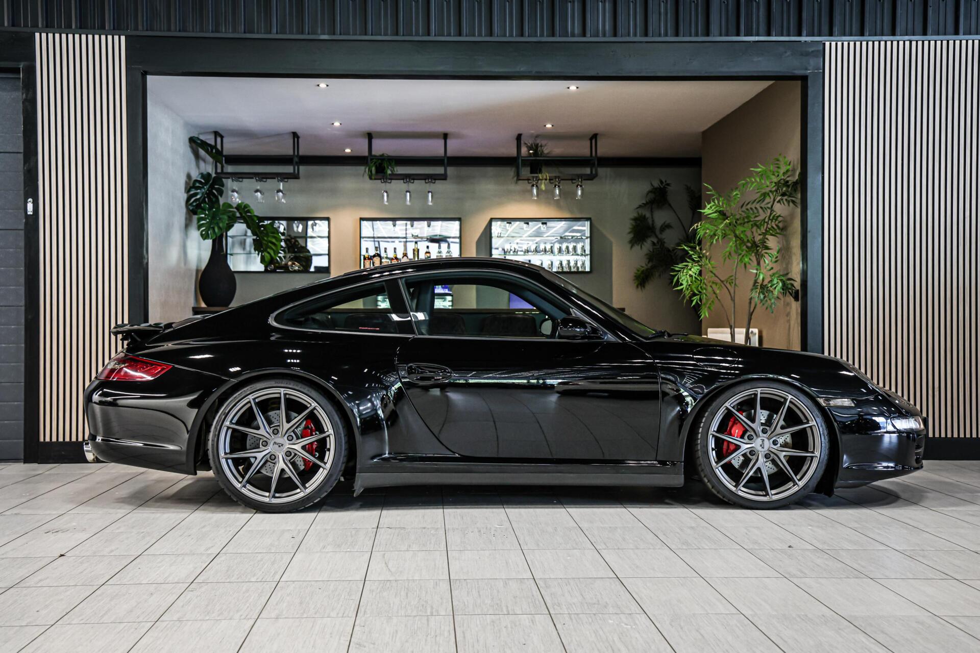 Foto van Porsche 911 Carrera 4s