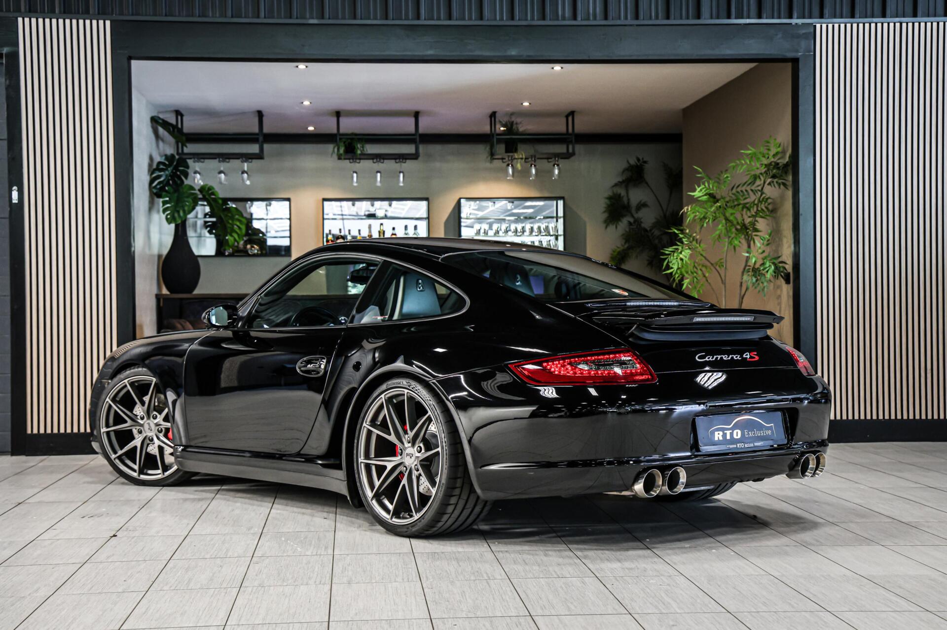 Foto van Porsche 911 Carrera 4s