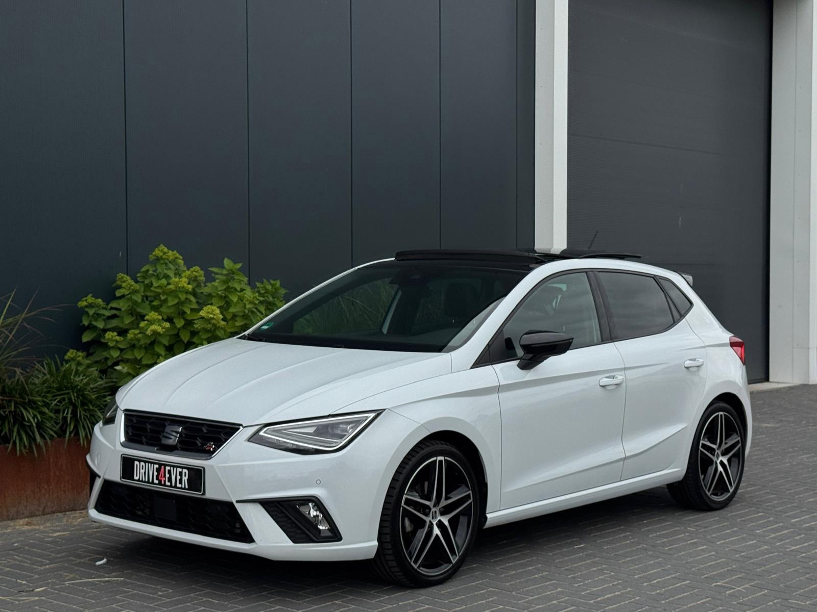 Foto van Seat Ibiza