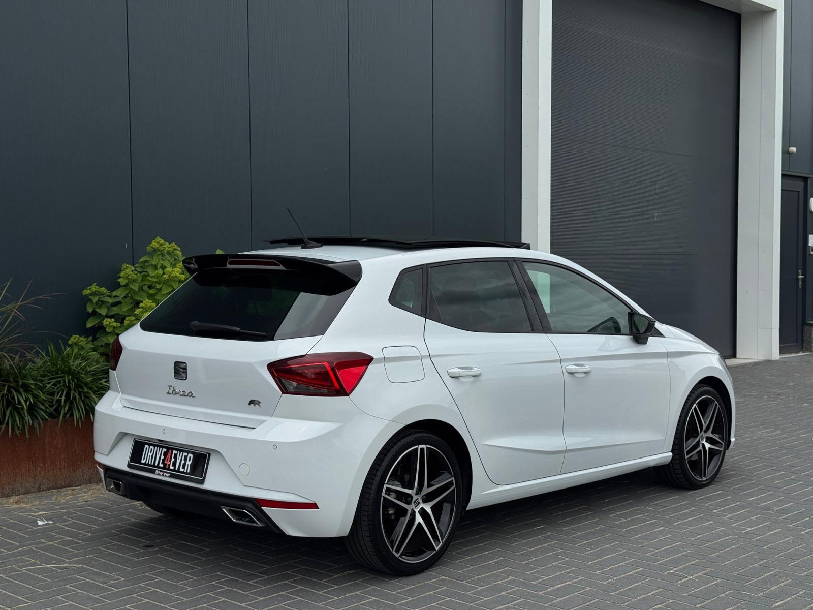 Foto van Seat Ibiza