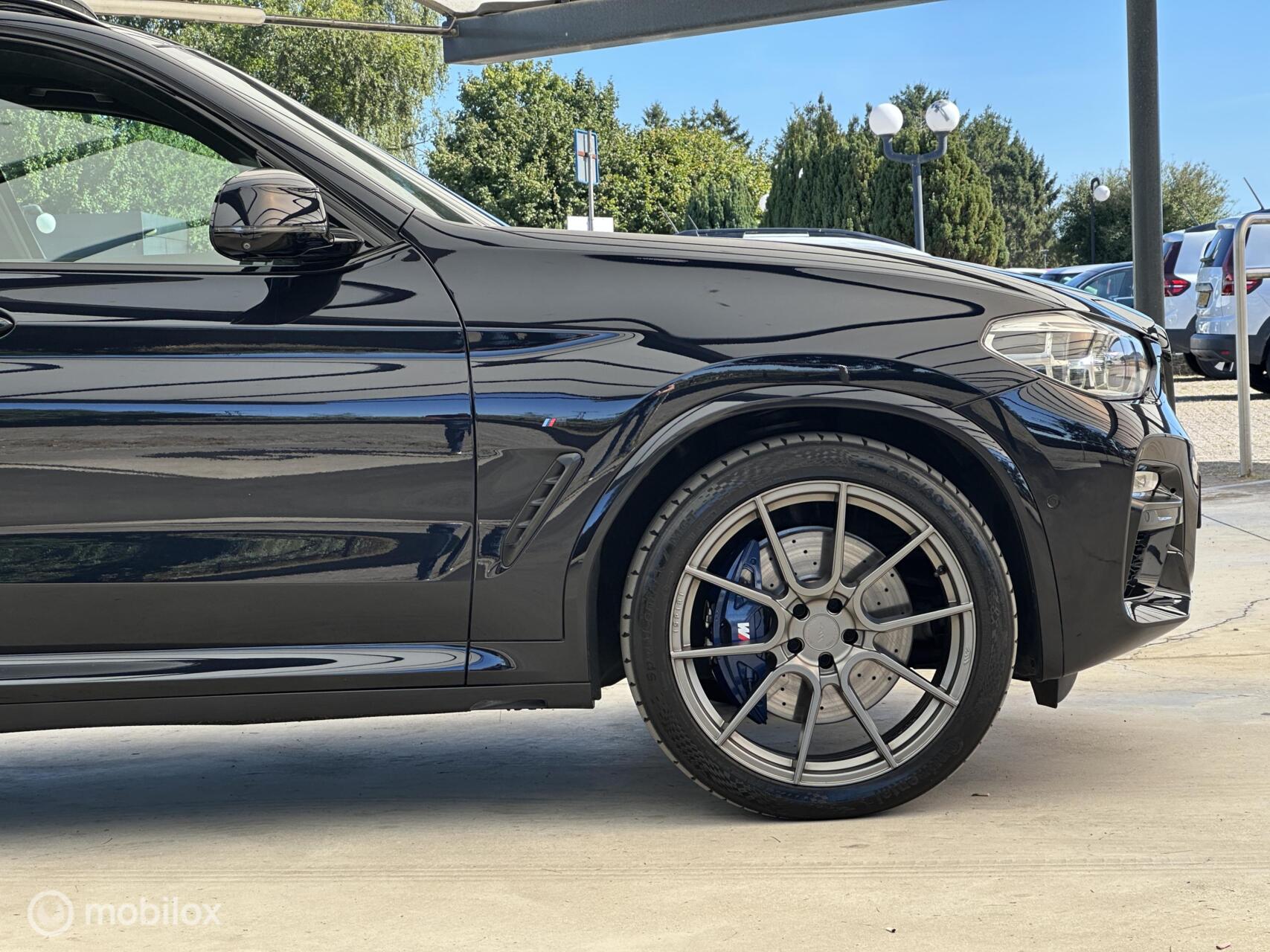 Foto van BMW X3 M40i