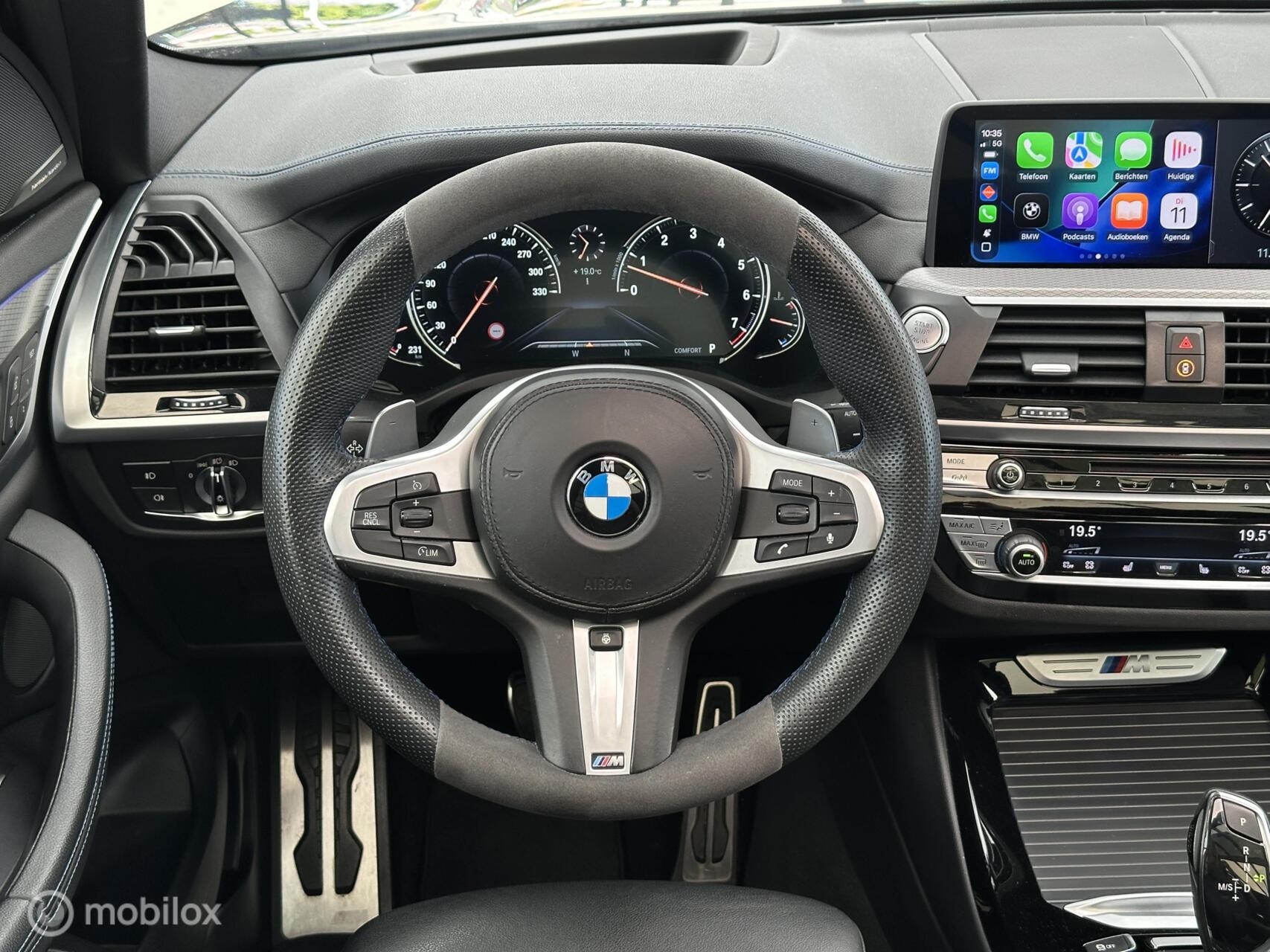 Foto van BMW X3 M40i