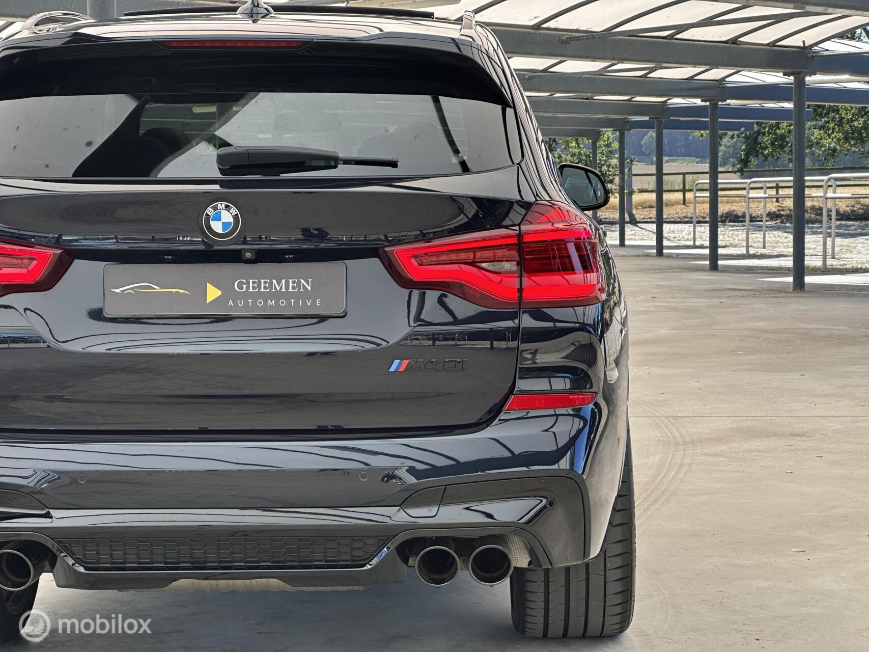 Foto van BMW X3 M40i