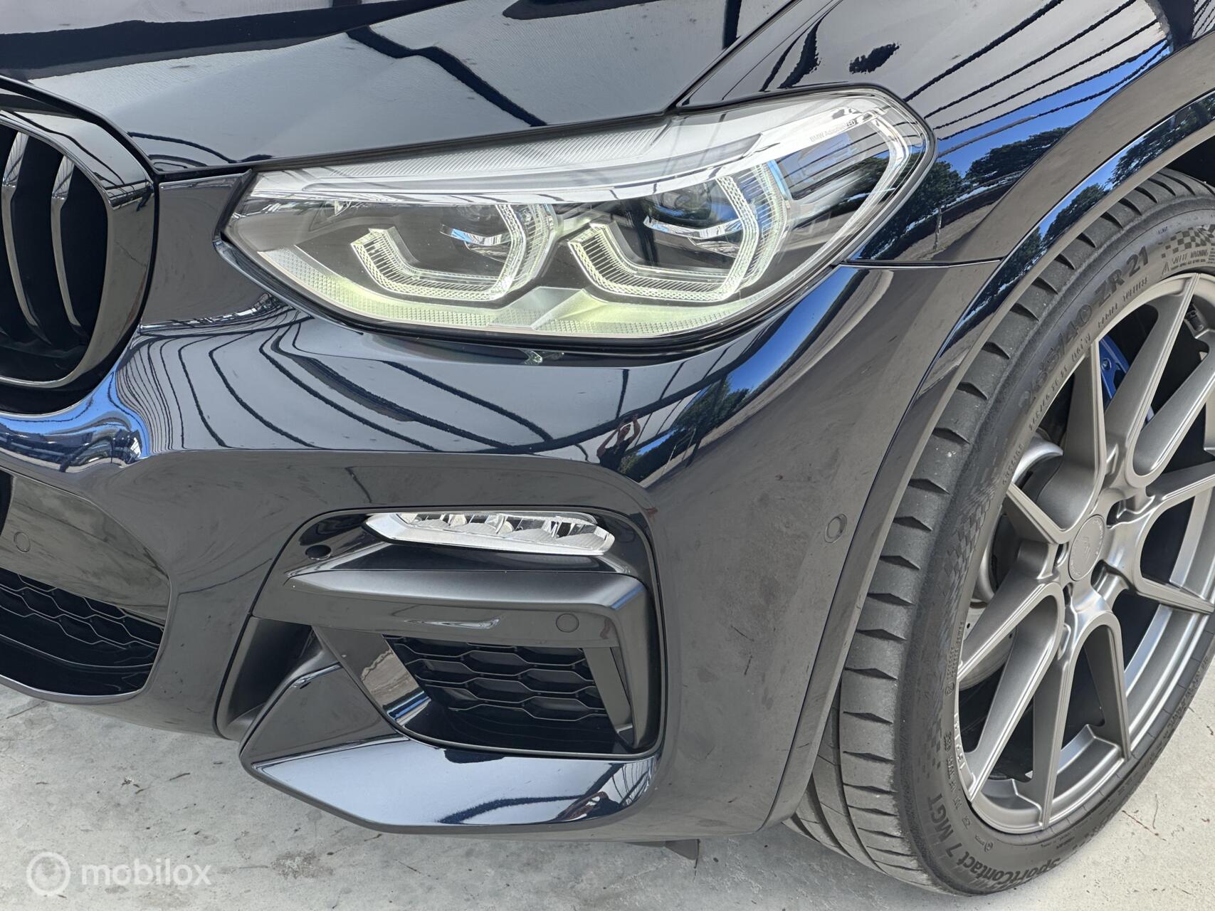 Foto van BMW X3 M40i