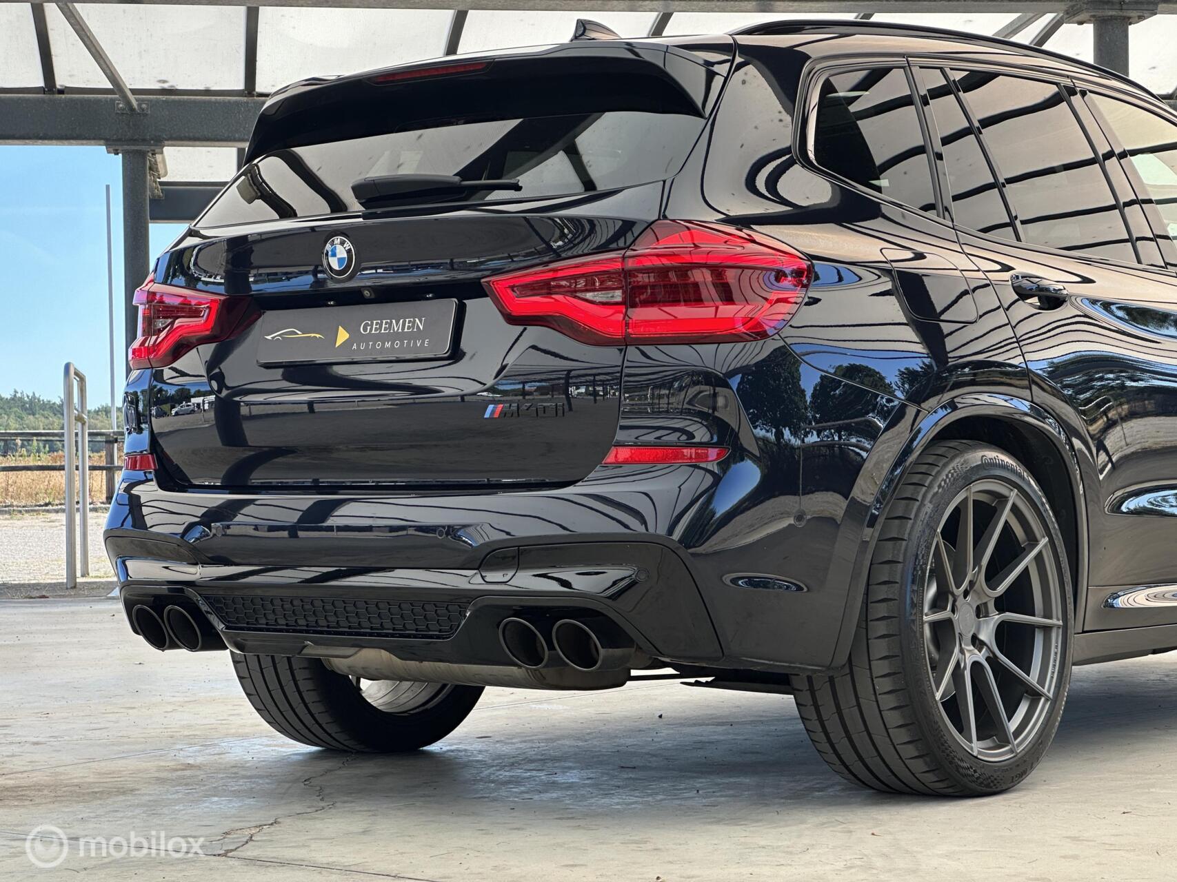 Foto van BMW X3 M40i
