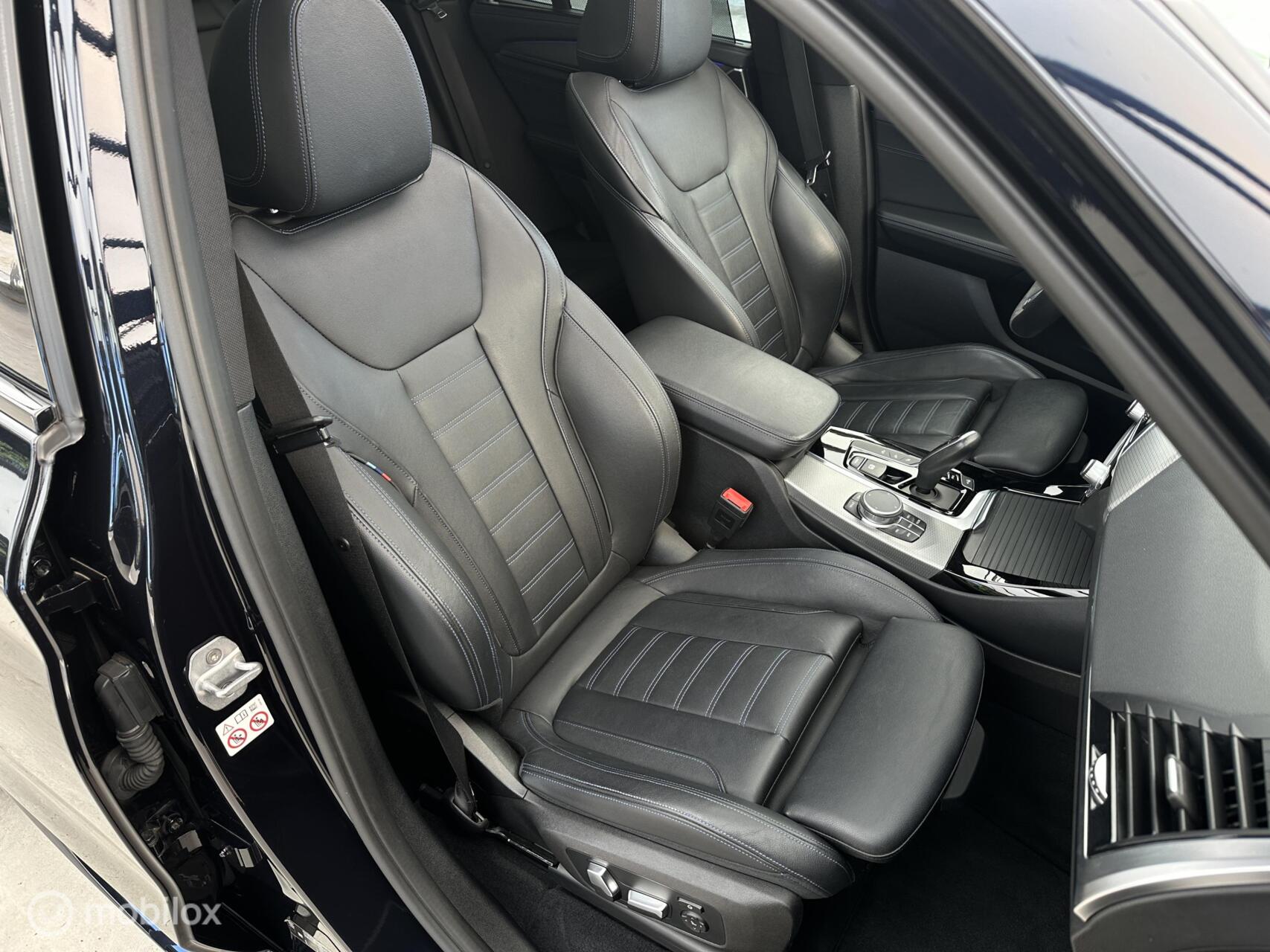 Foto van BMW X3 M40i