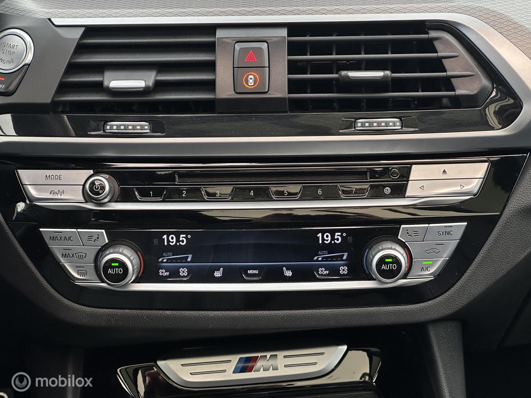 Foto van BMW X3 M40i
